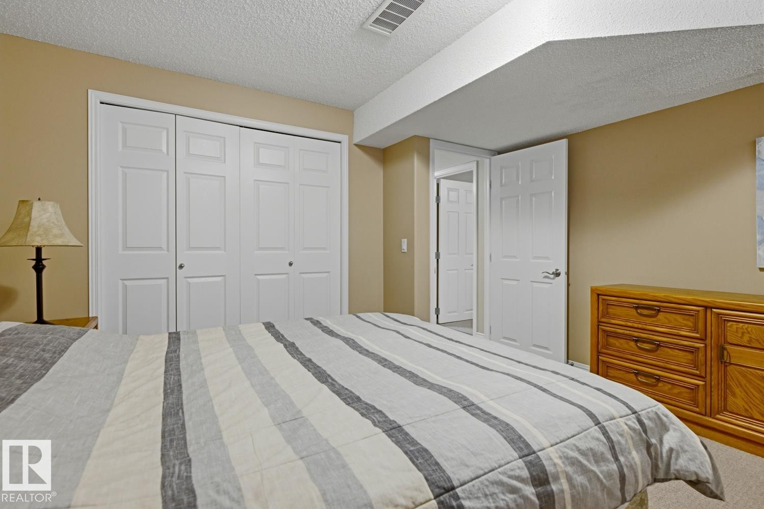 70 Eastcott Drive, St. Albert, AB - Indoor Photo Showing Bedroom
