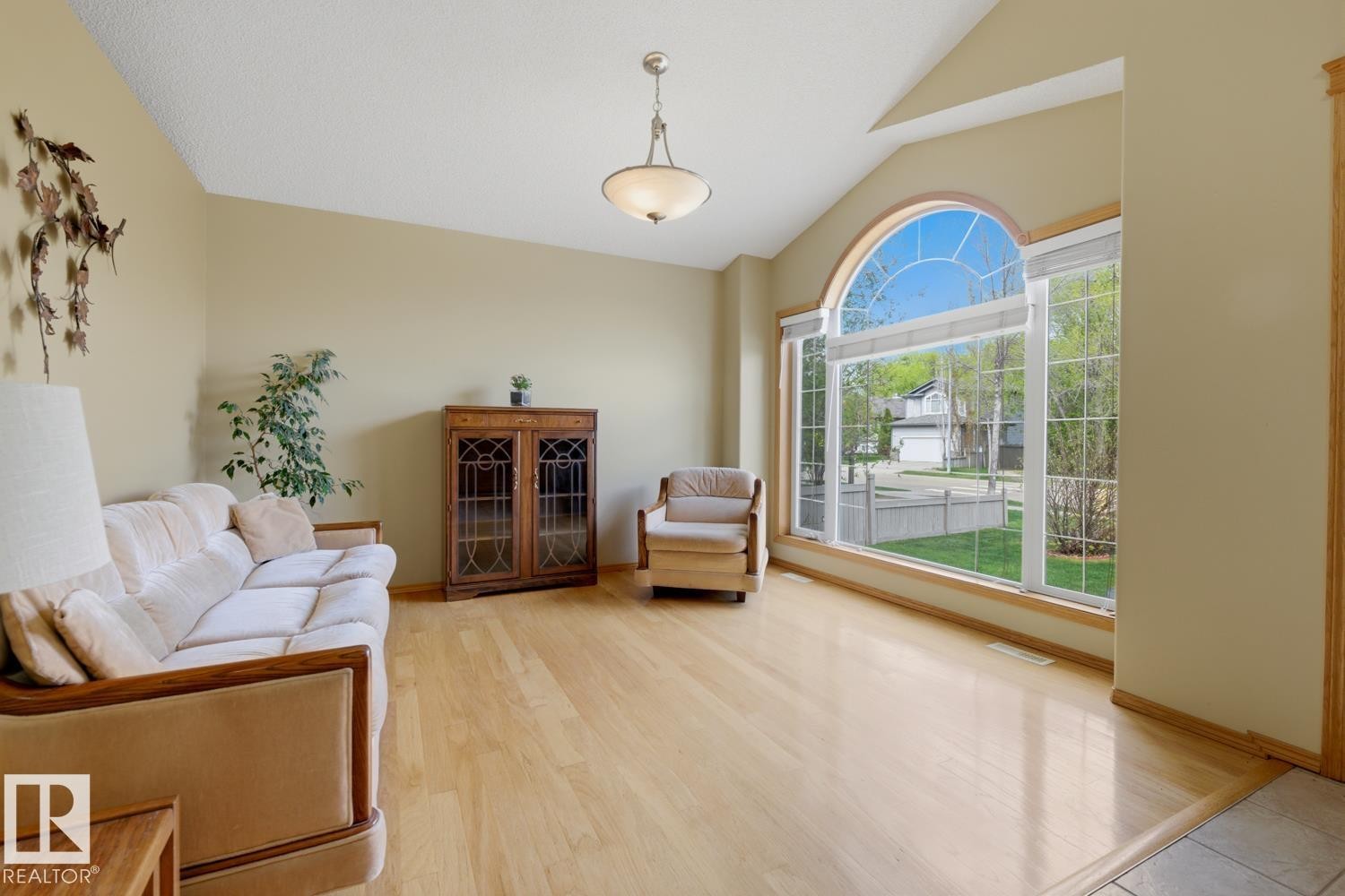 70 Eastcott Drive, St. Albert, AB - Indoor Photo Showing Other Room