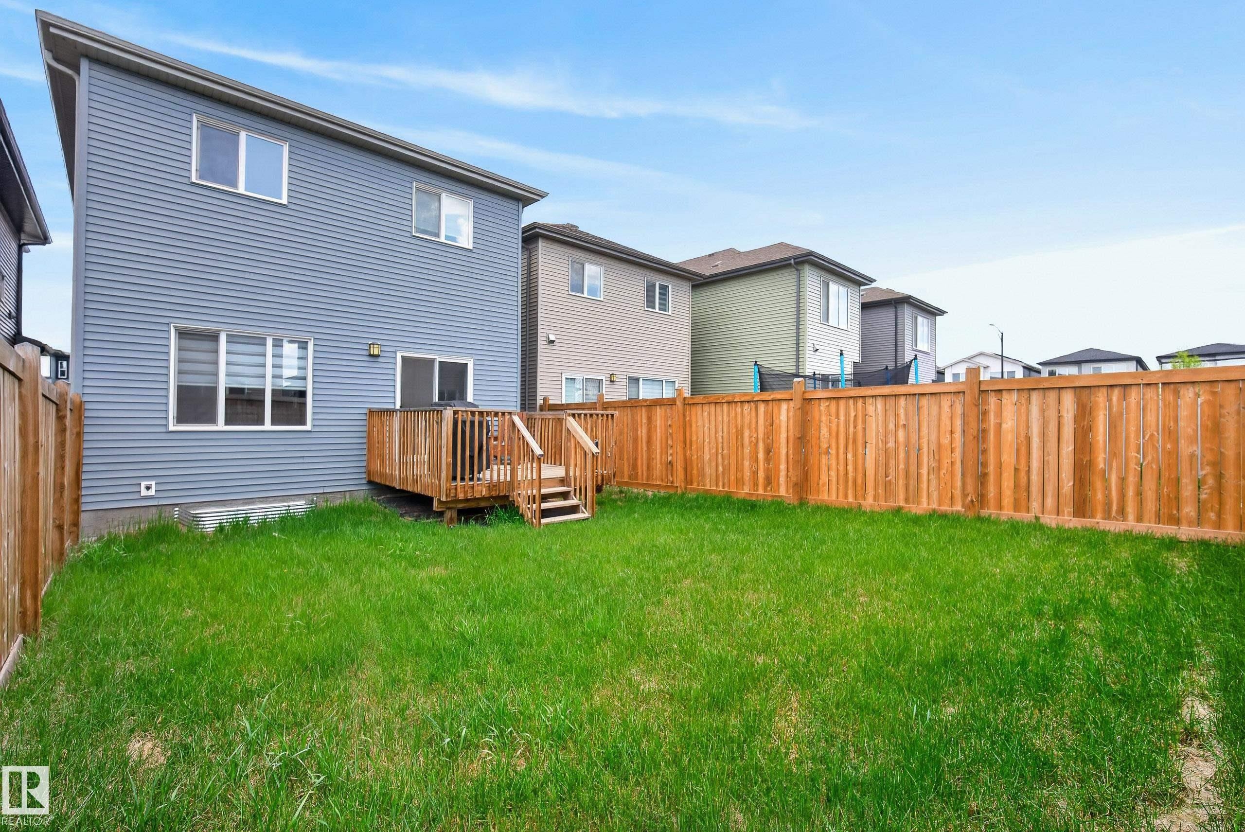 9309 Pear Link Link, Edmonton, AB - Outdoor