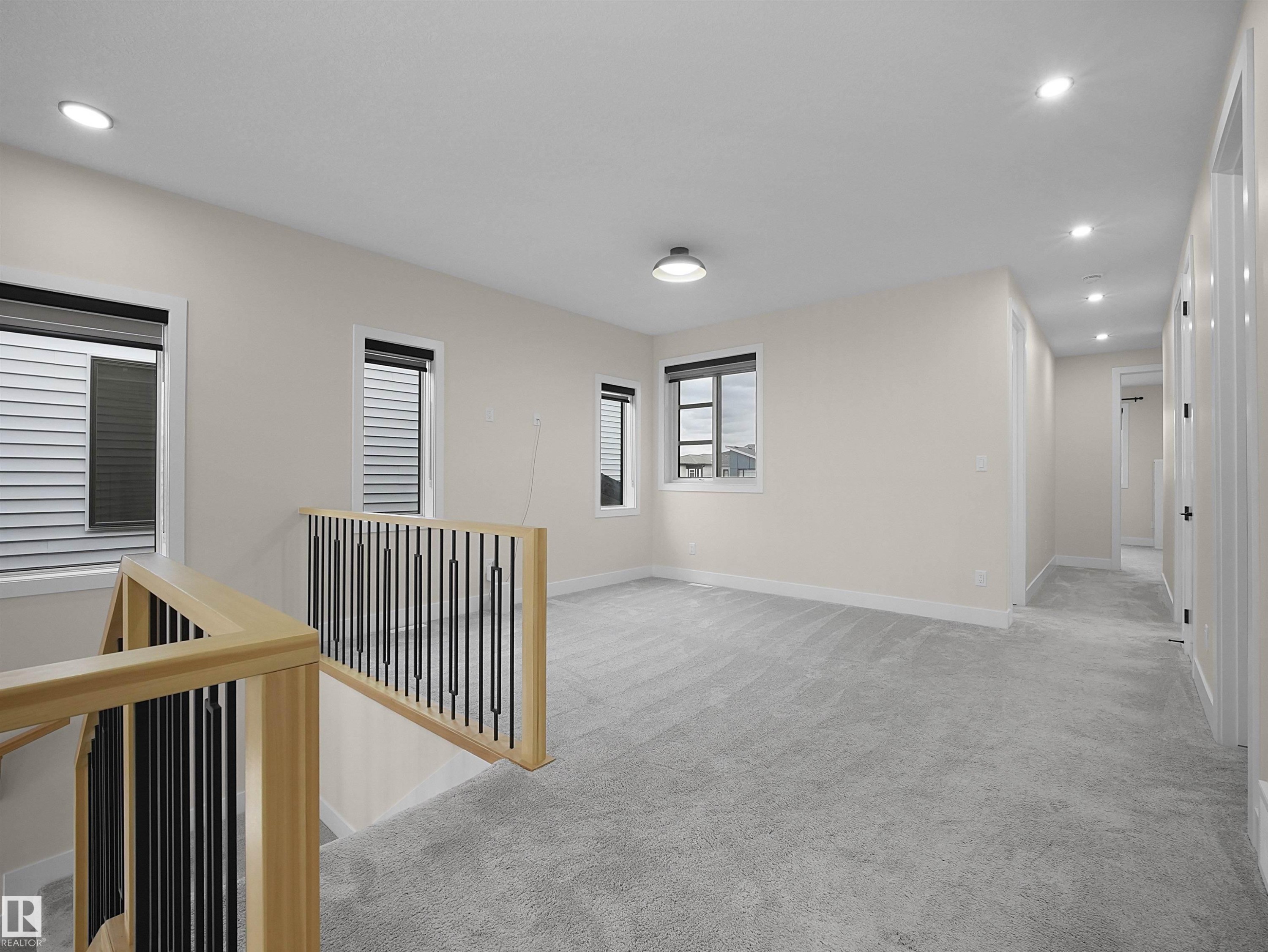 7214 Kiviaq Link, Edmonton, AB - Indoor Photo Showing Other Room