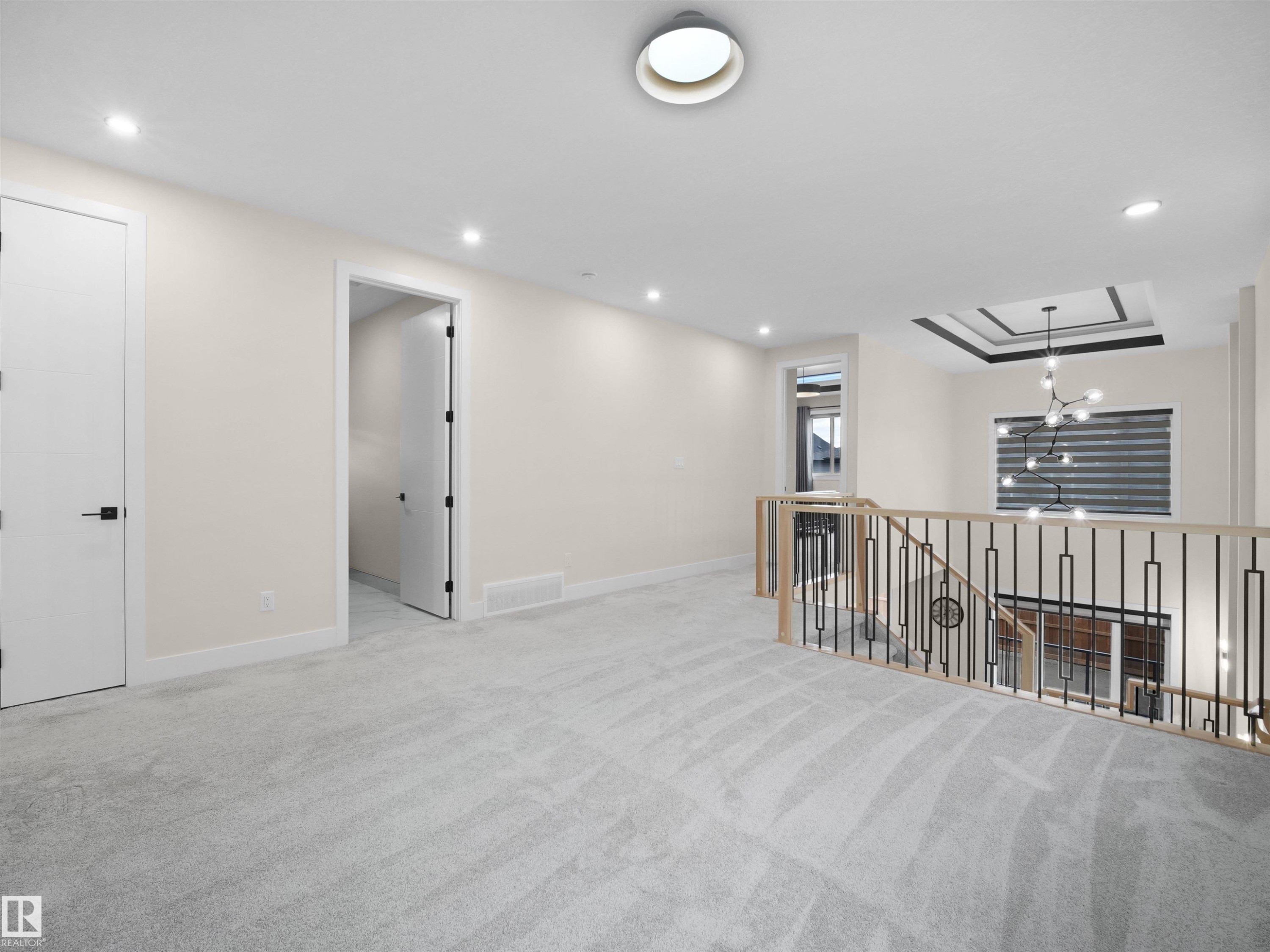 7214 Kiviaq Link, Edmonton, AB - Indoor Photo Showing Other Room