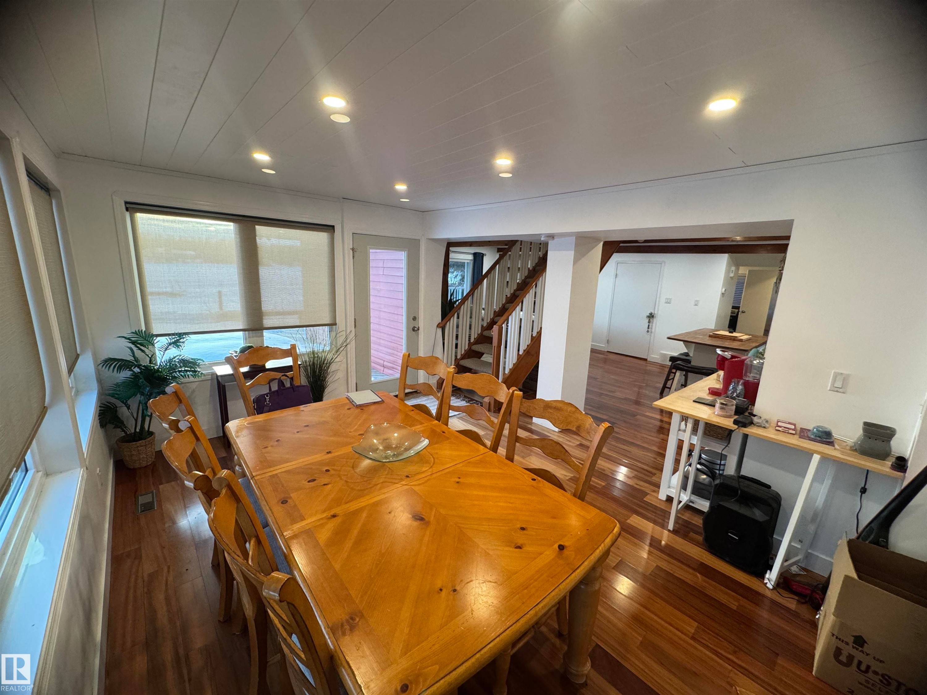 #8 Beaver Crescent, Rural Westlock County, AB - Indoor Photo Showing Dining Room