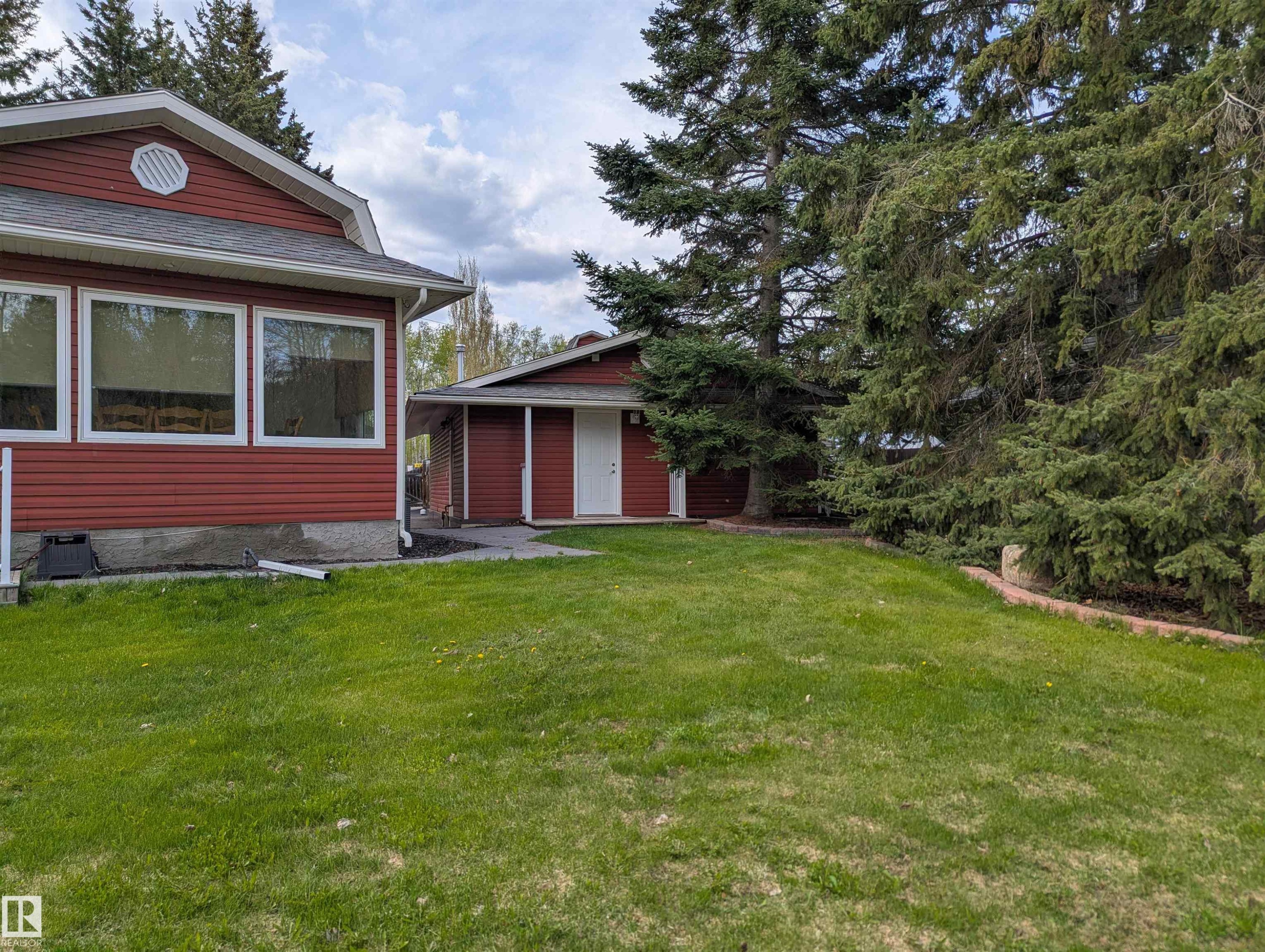 #8 Beaver Crescent, Rural Westlock County, AB - Outdoor