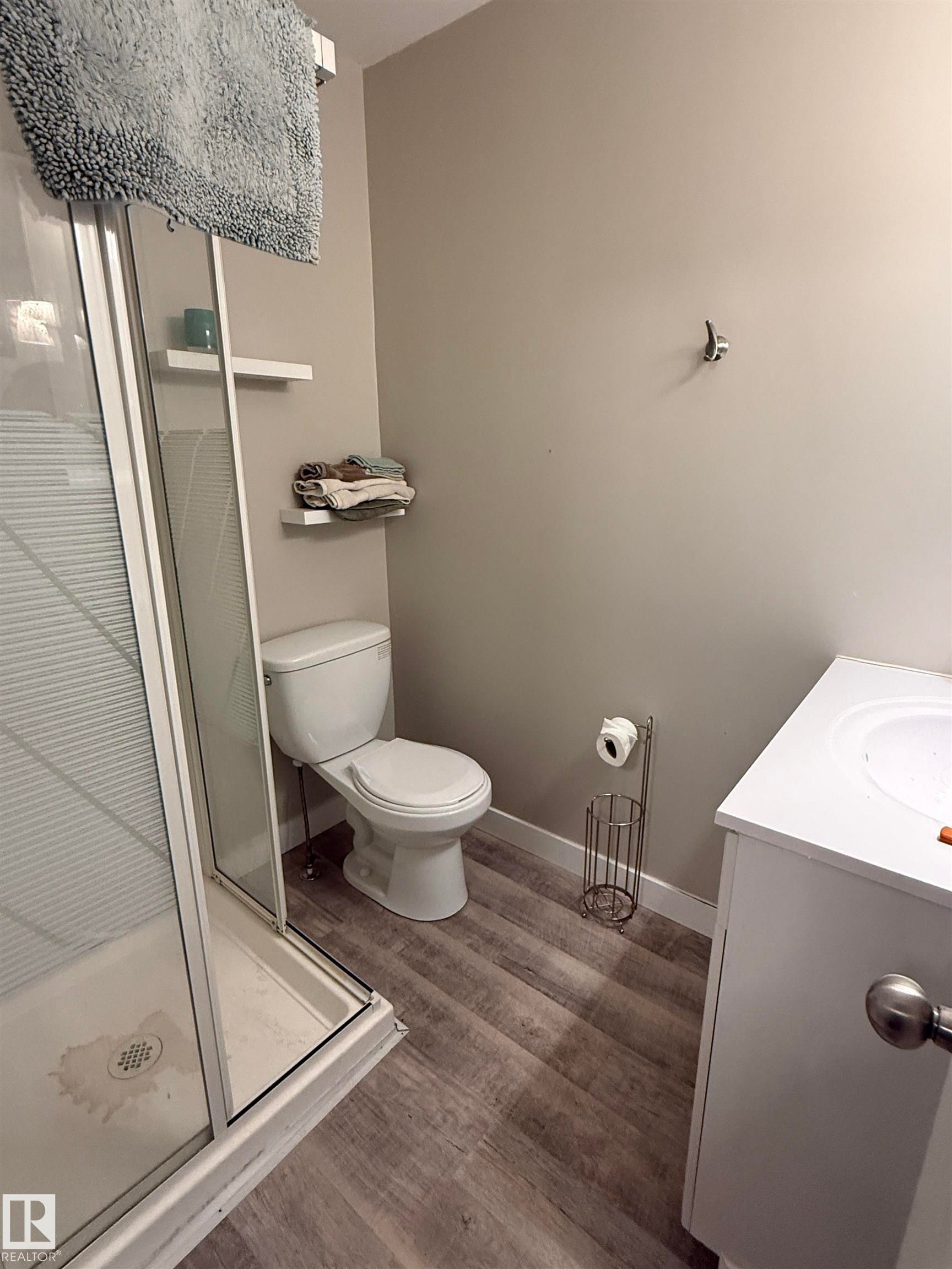 #8 Beaver Crescent, Rural Westlock County, AB - Indoor Photo Showing Bathroom