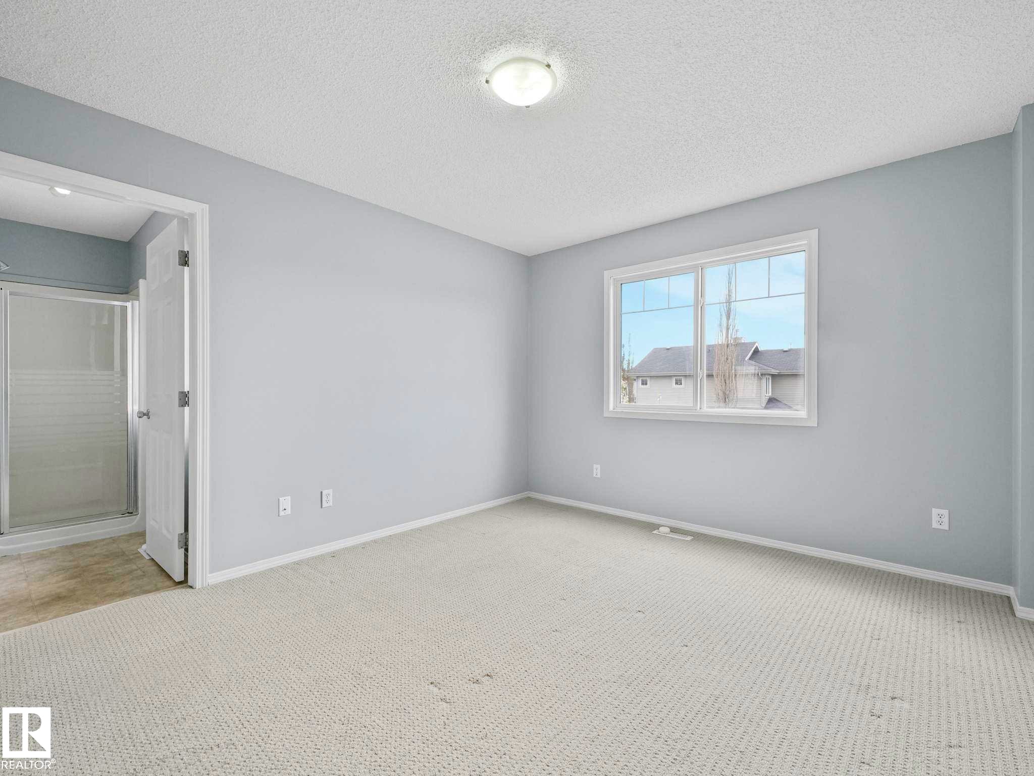 6424 1A Avenue, Edmonton, AB - Indoor Photo Showing Other Room