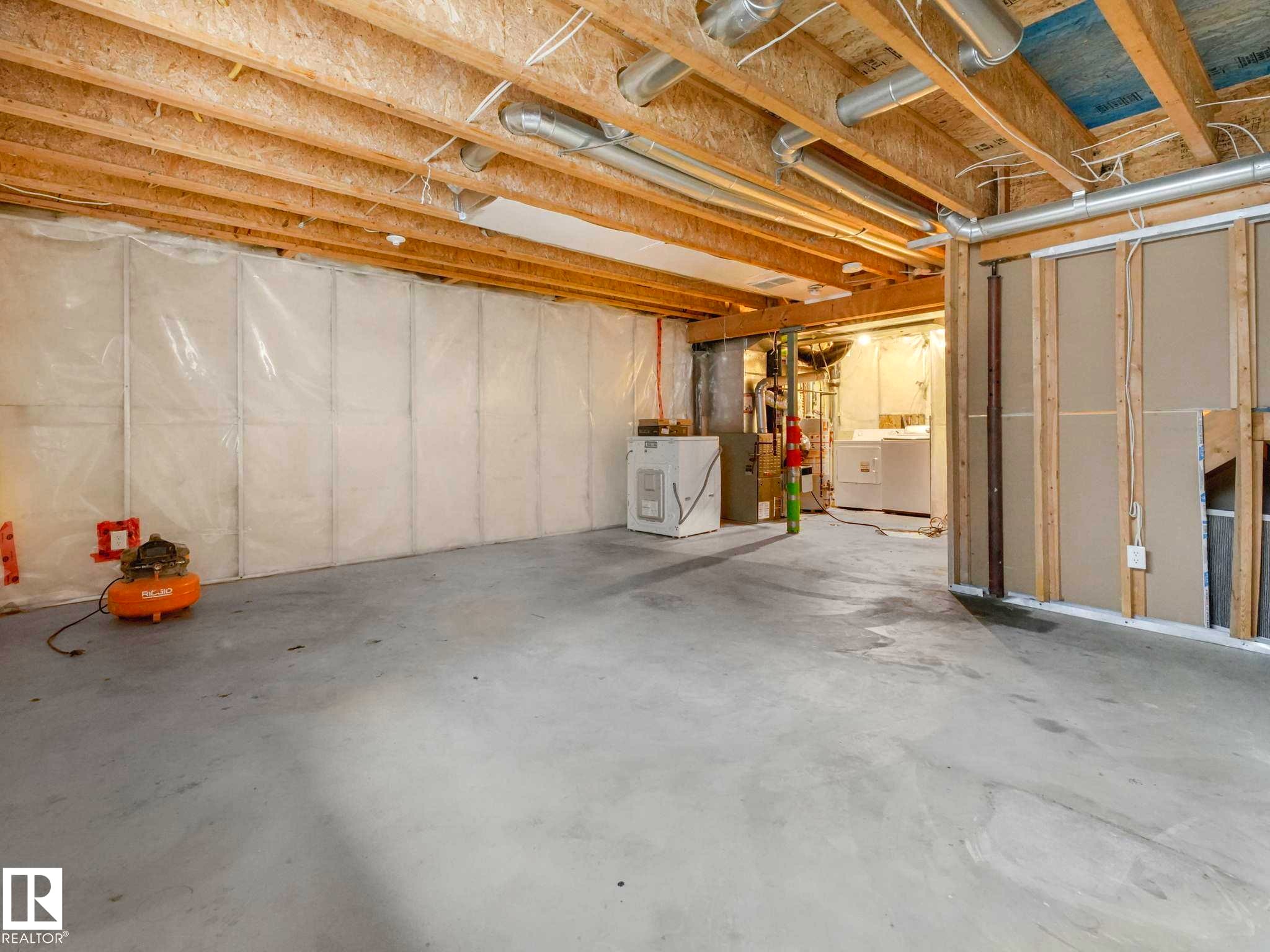 6424 1A Avenue, Edmonton, AB - Indoor Photo Showing Basement