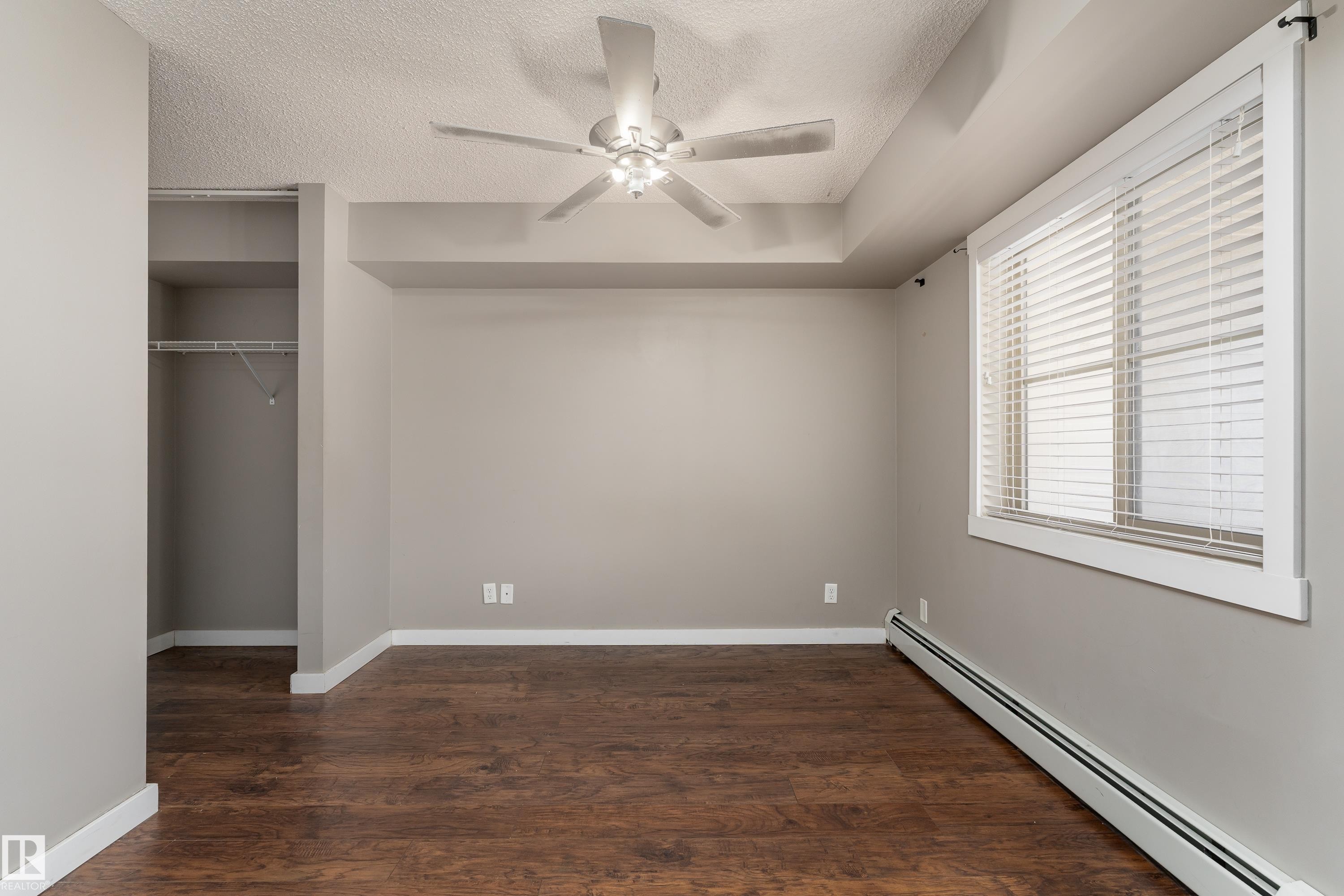 409 5804 Mullen Place, Edmonton, AB - Indoor Photo Showing Other Room