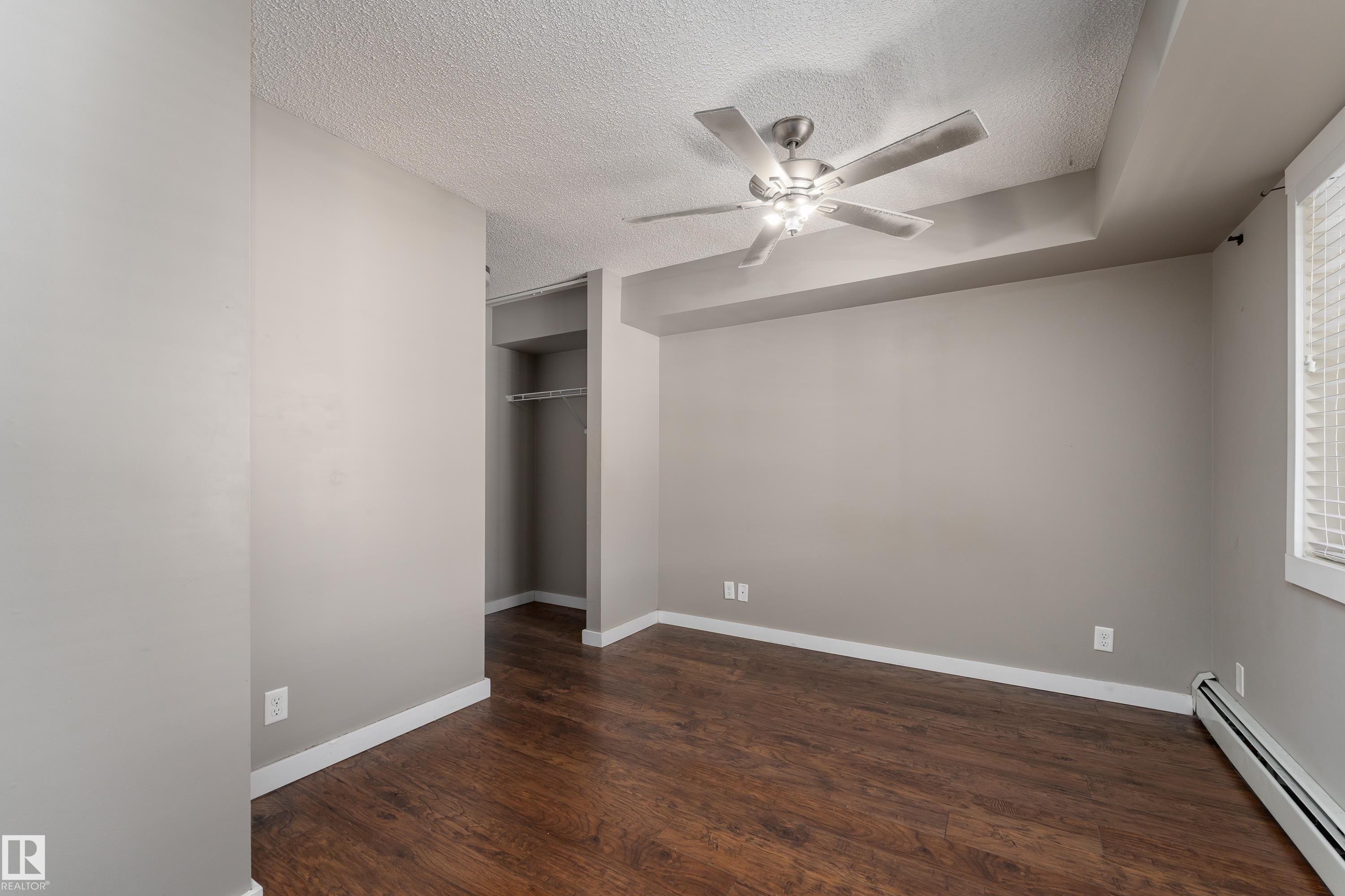 409 5804 Mullen Place, Edmonton, AB - Indoor Photo Showing Other Room