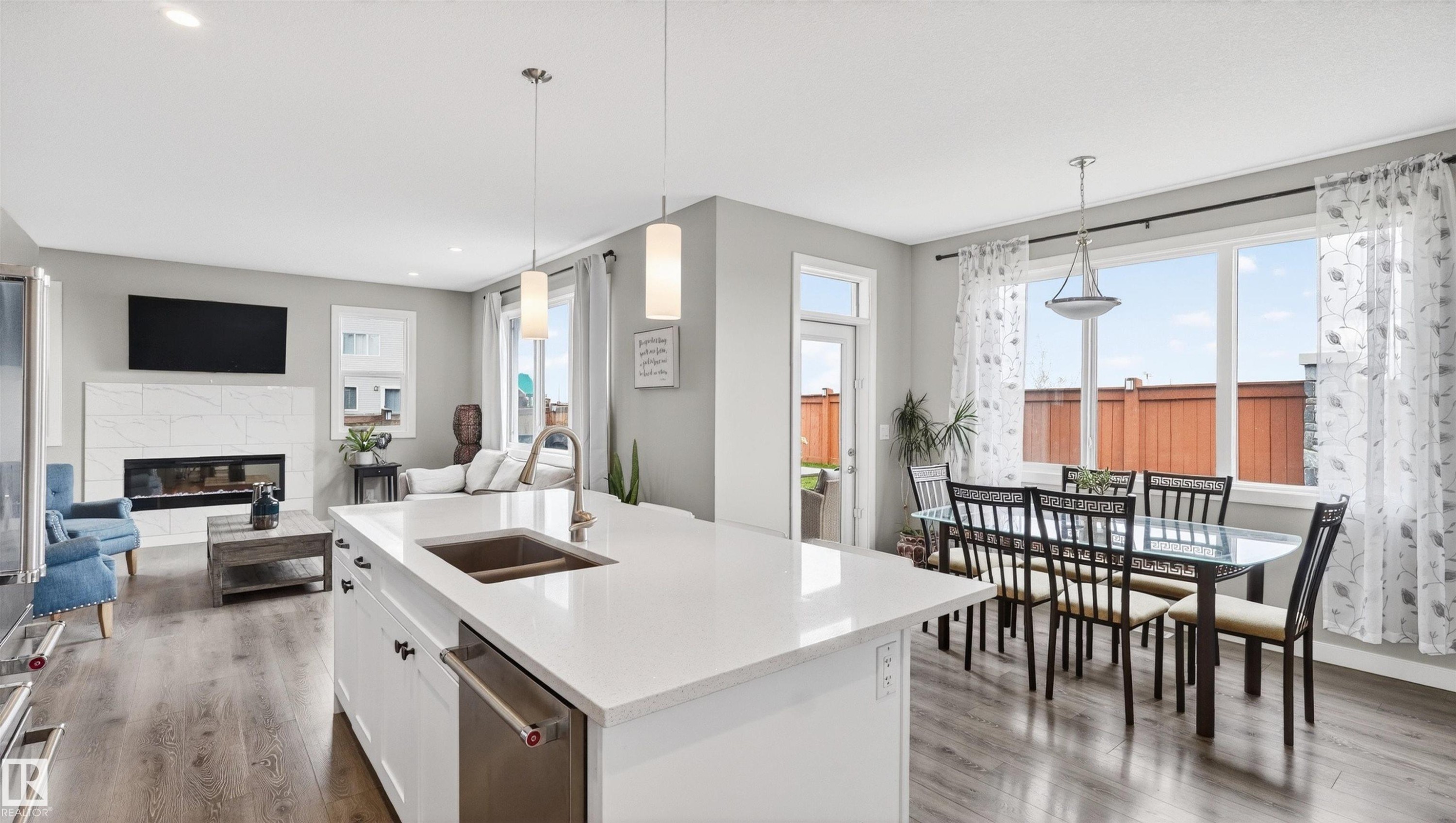 1723 200 Street Nw, Edmonton, AB - Indoor With Fireplace