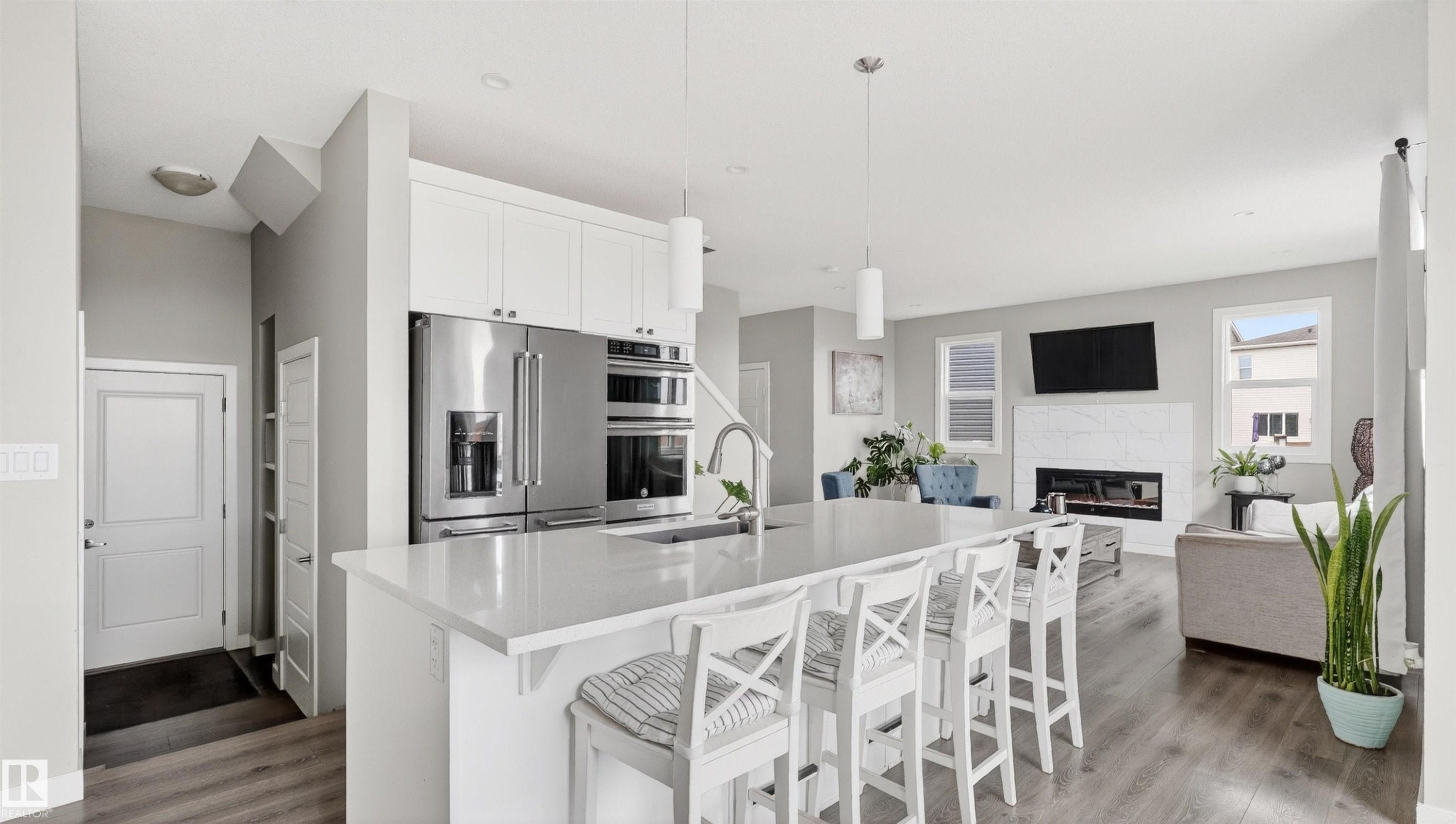 1723 200 Street Nw, Edmonton, AB - Indoor Photo Showing Kitchen With Fireplace With Upgraded Kitchen
