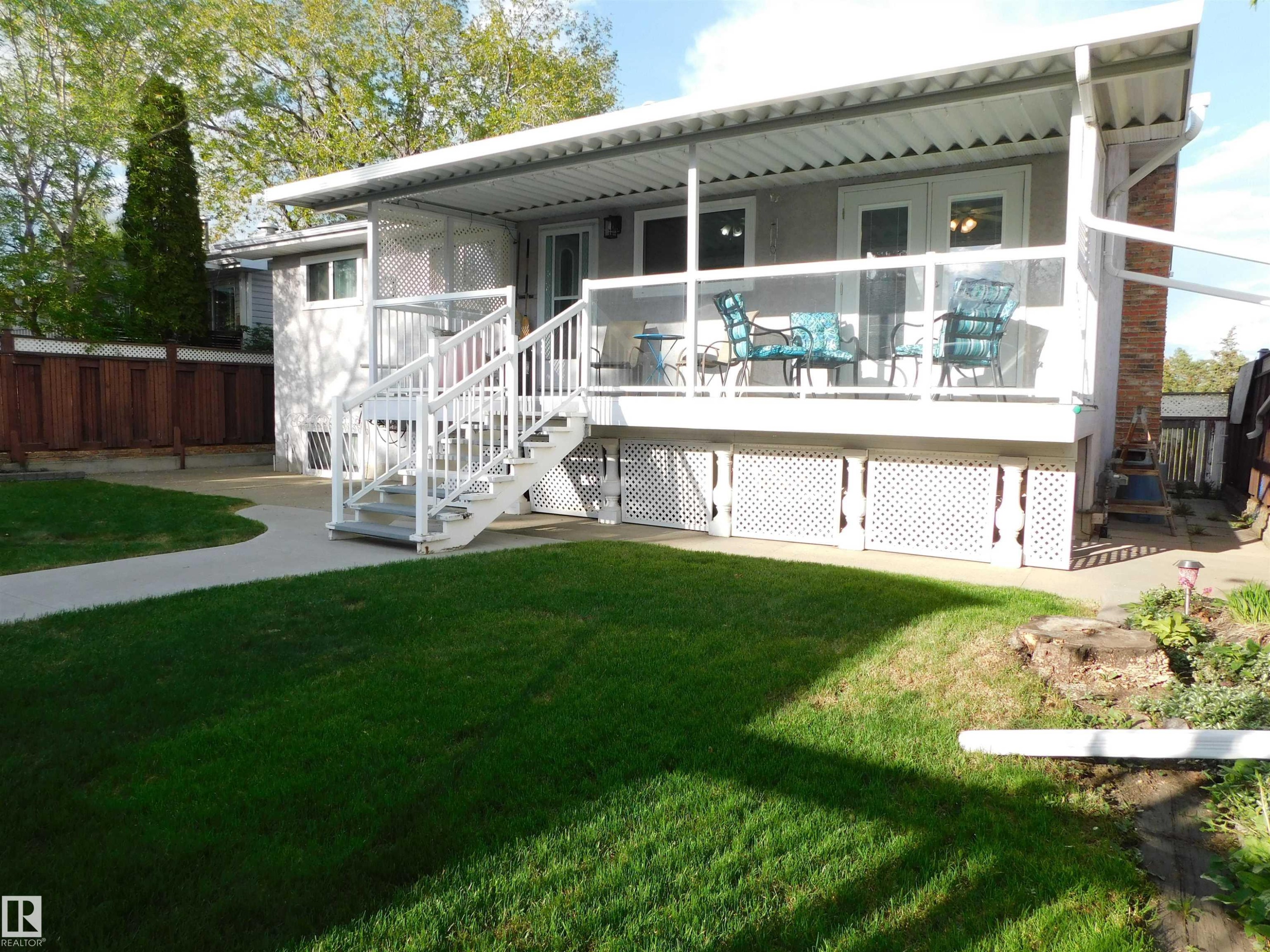 10908 30 Street, Edmonton, AB - Outdoor With Deck Patio Veranda