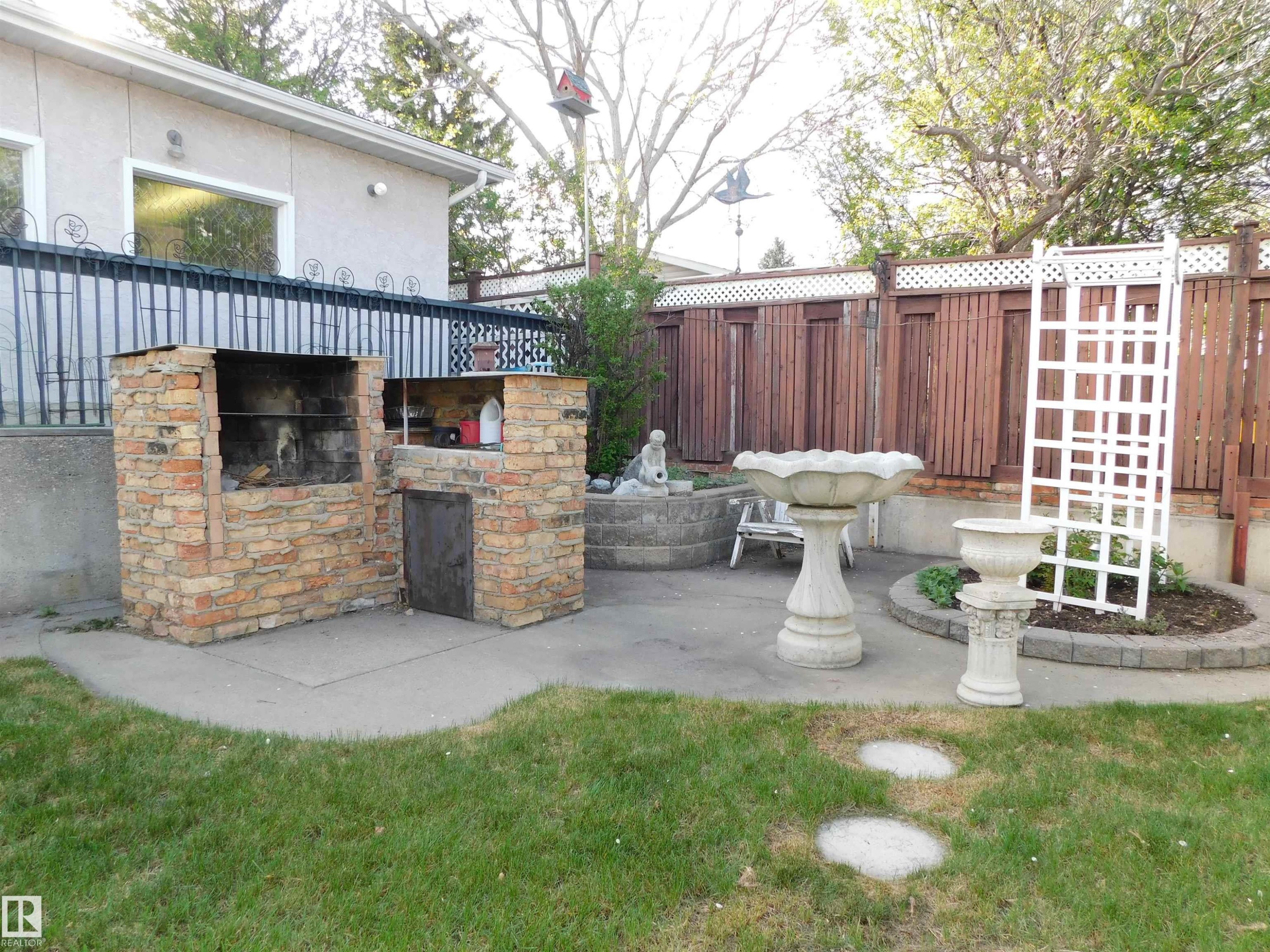 10908 30 Street, Edmonton, AB - Outdoor With Deck Patio Veranda