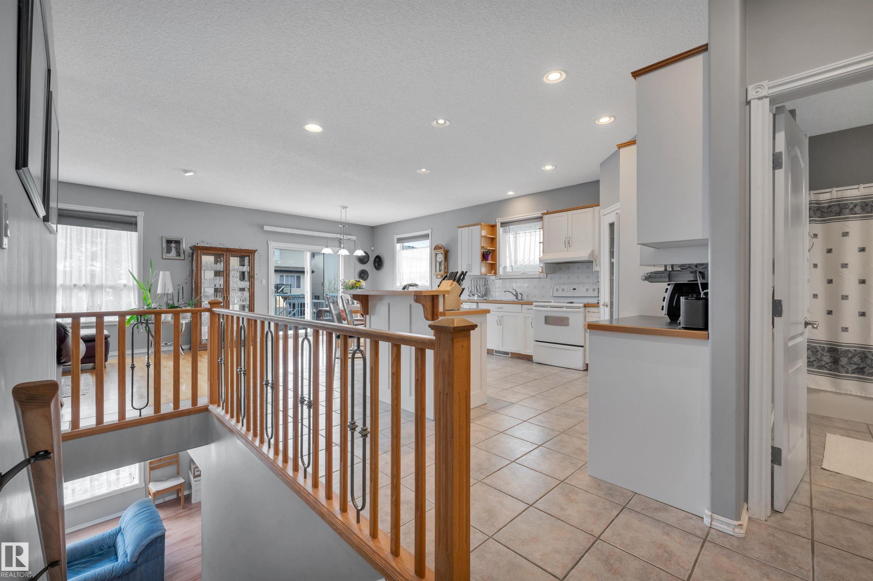14932 136 Street, Edmonton, AB - Indoor