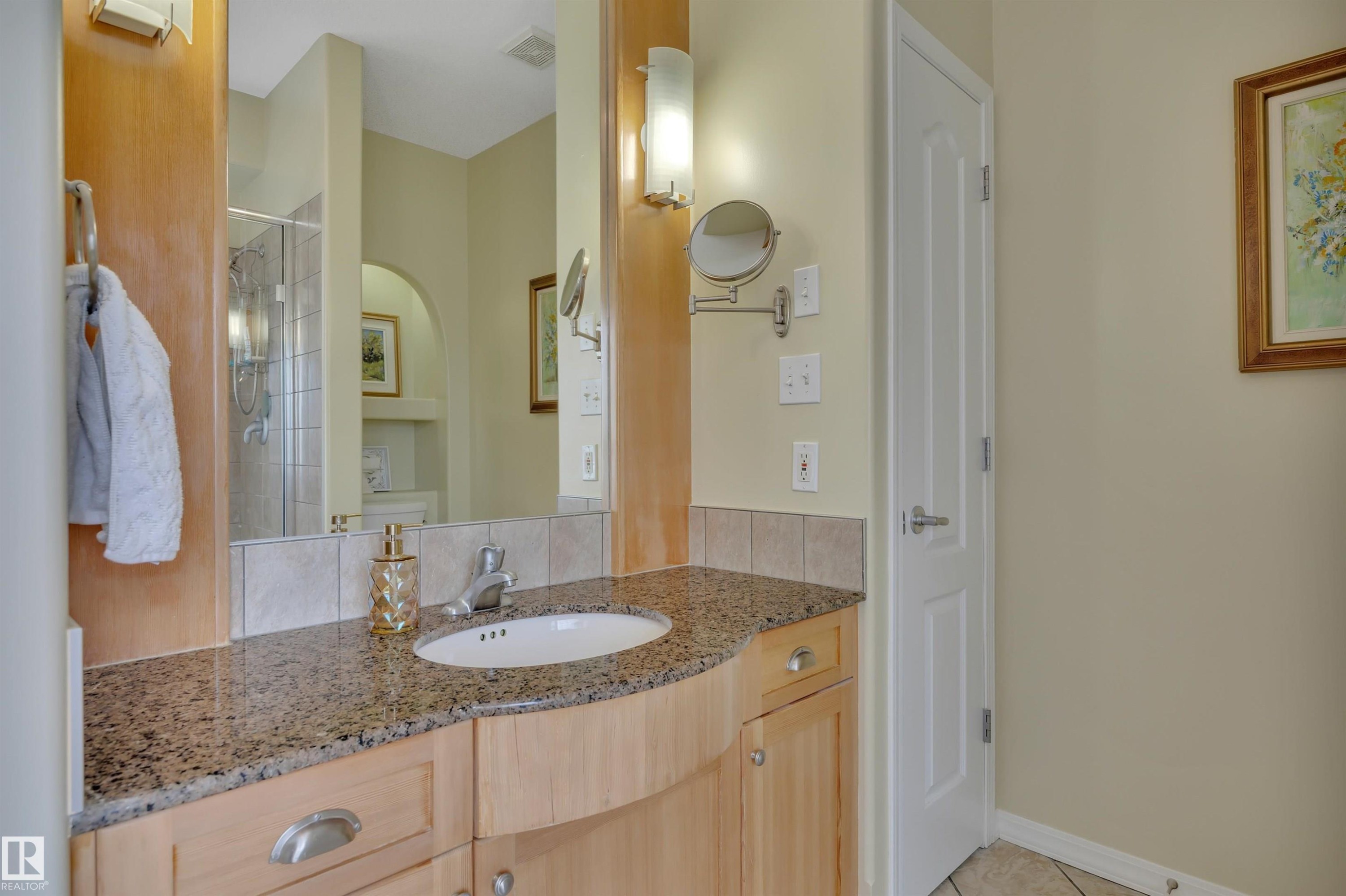 464012 A Rge Road 233, Rural Wetaskiwin County, AB - Indoor Photo Showing Bathroom
