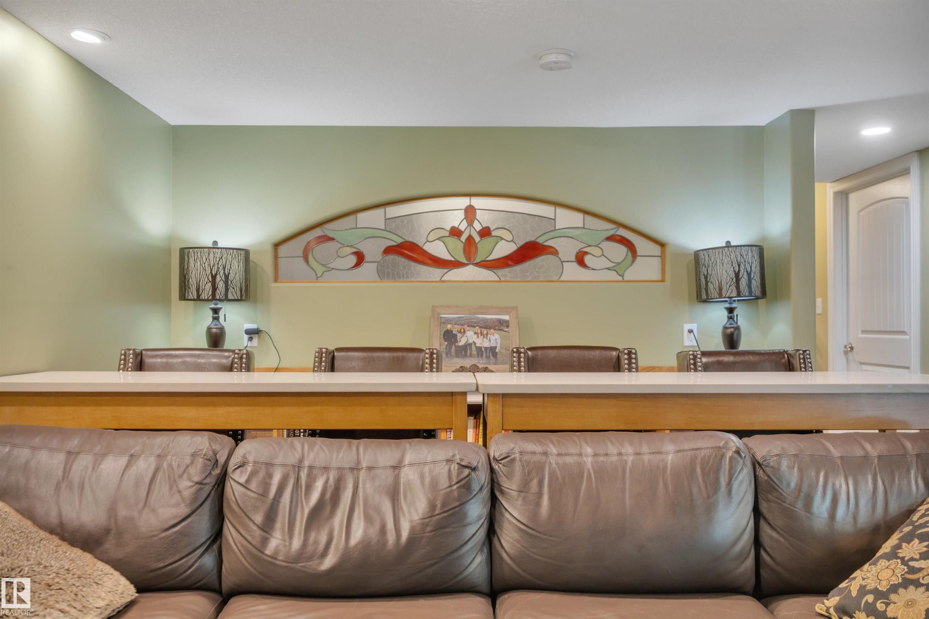 464012 A Rge Road 233, Rural Wetaskiwin County, AB - Indoor Photo Showing Living Room