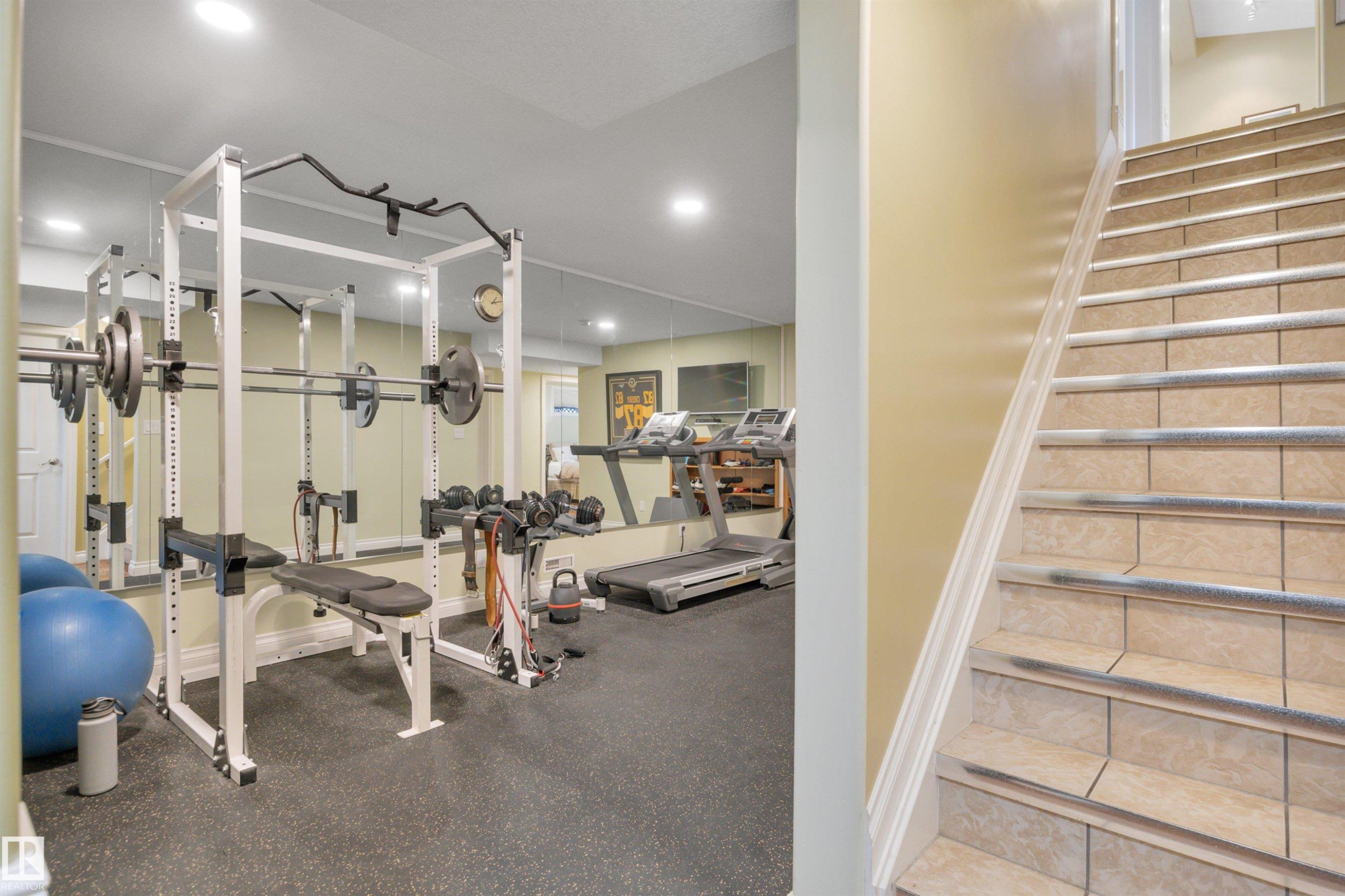 464012 A Rge Road 233, Rural Wetaskiwin County, AB - Indoor Photo Showing Gym Room