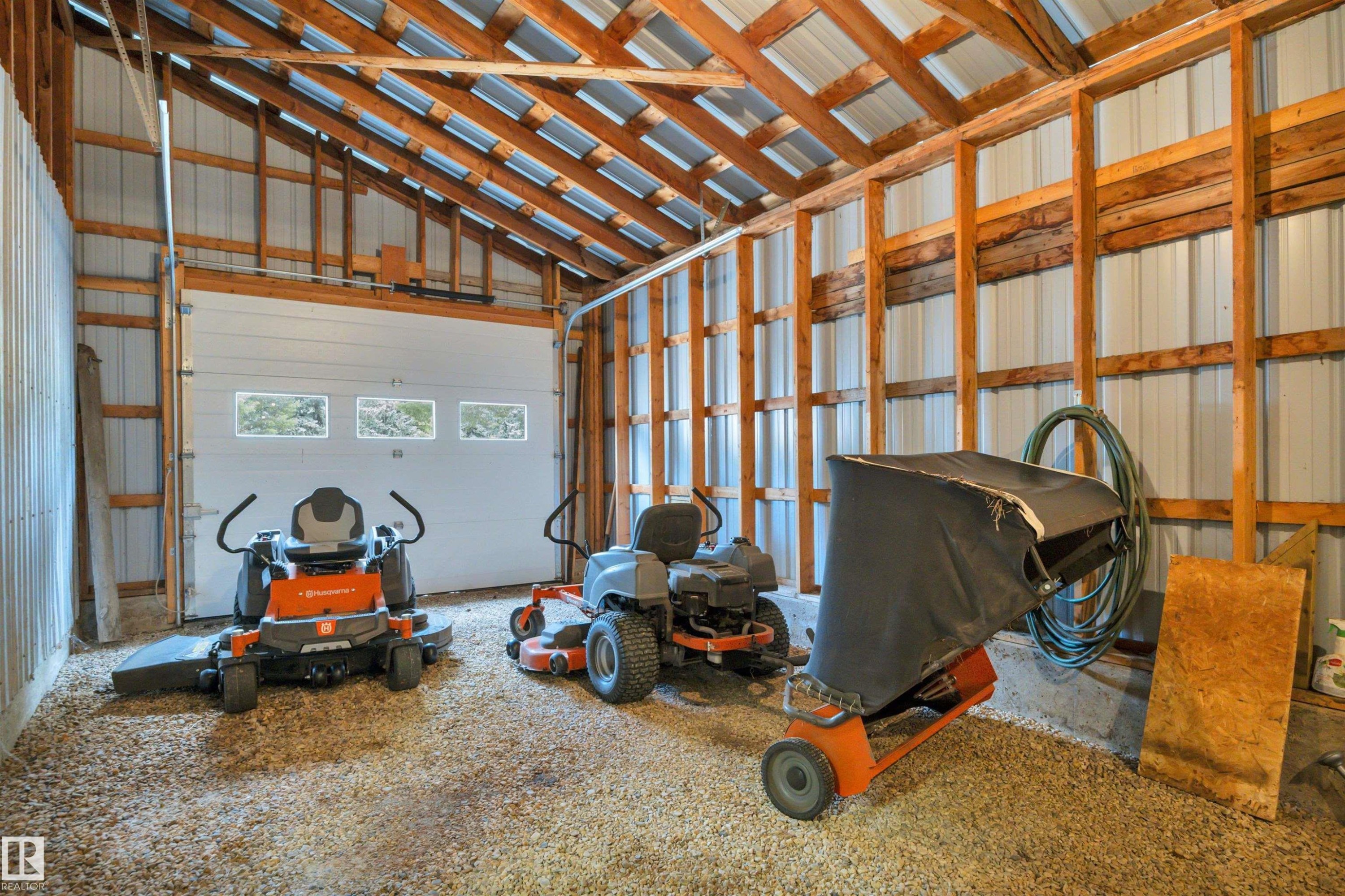 464012 A Rge Road 233, Rural Wetaskiwin County, AB - Indoor