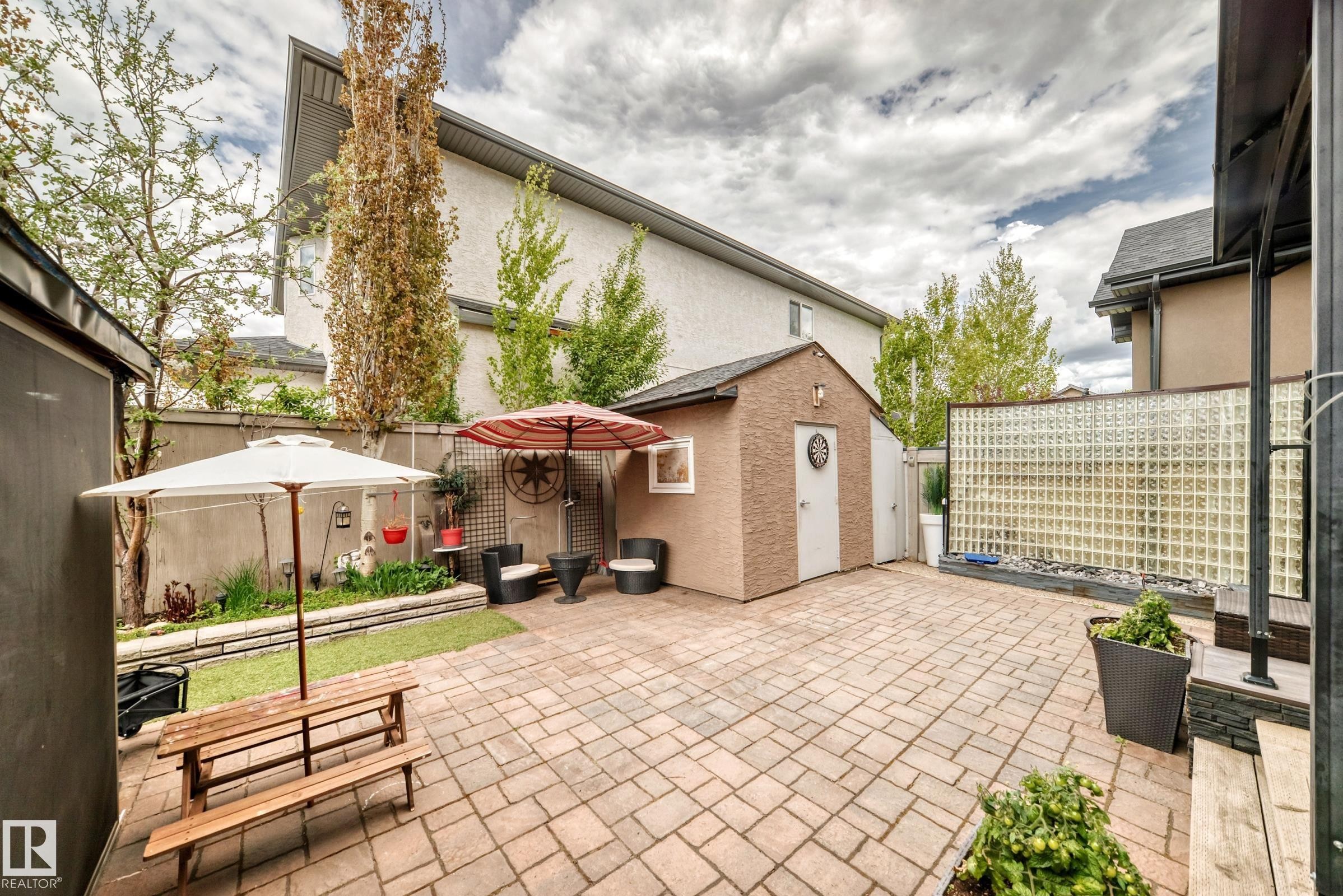 11024 179 Avenue, Edmonton, AB - Outdoor With Exterior