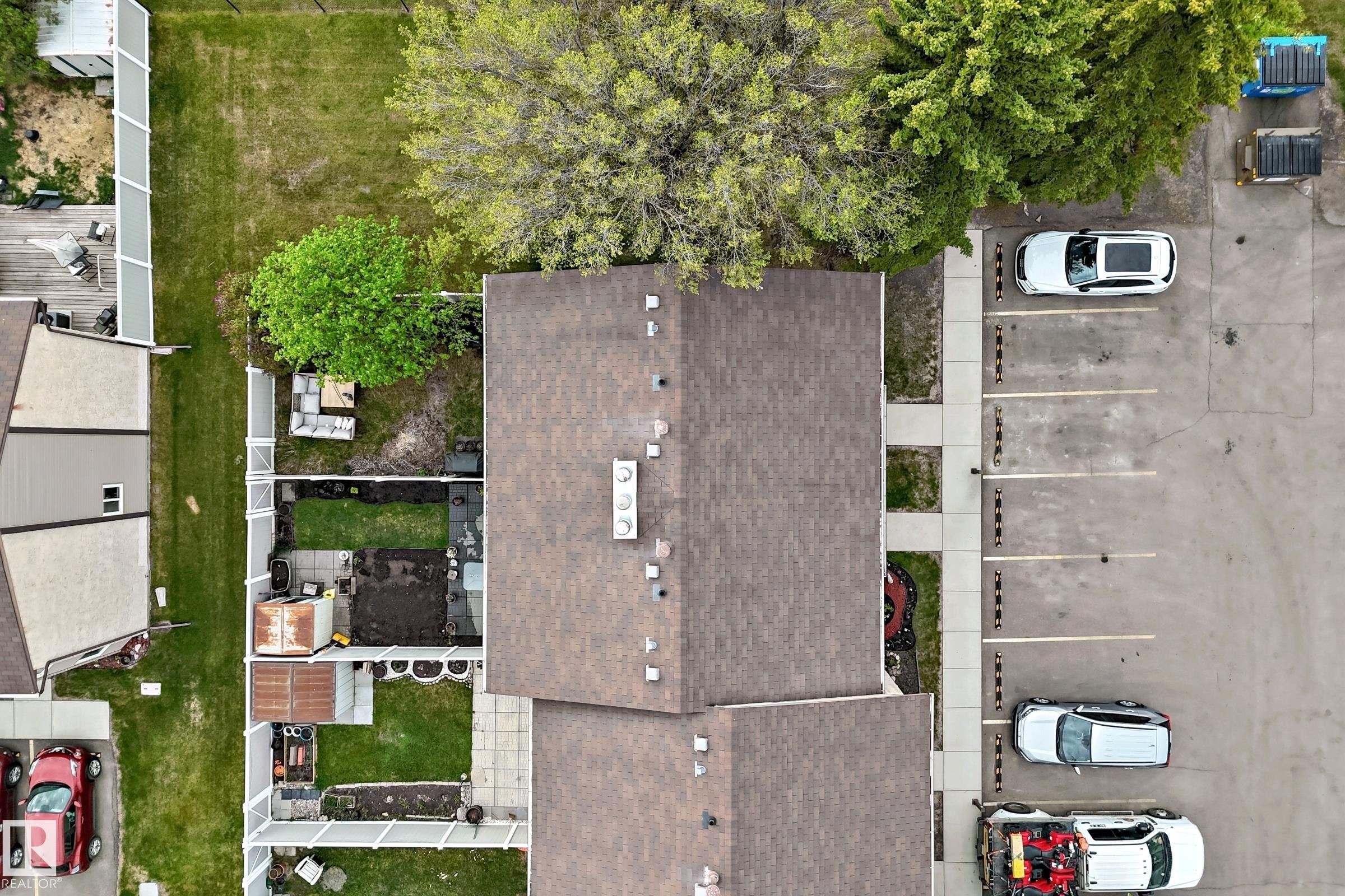 18 10453 20 Avenue, Edmonton, AB -