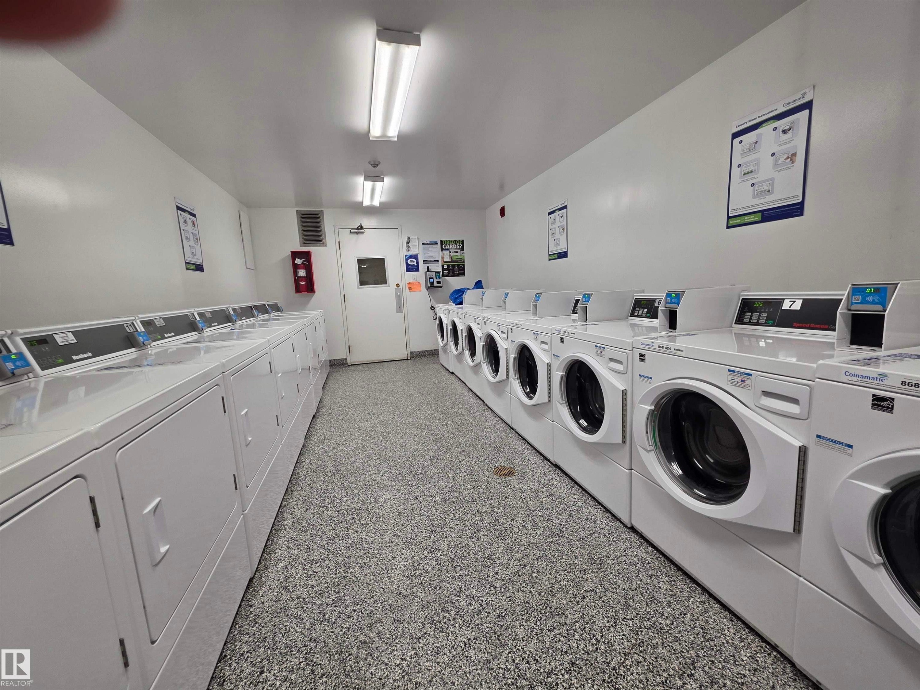 1201 10135 Saskatchewan Drive, Edmonton, AB - Indoor Photo Showing Laundry Room