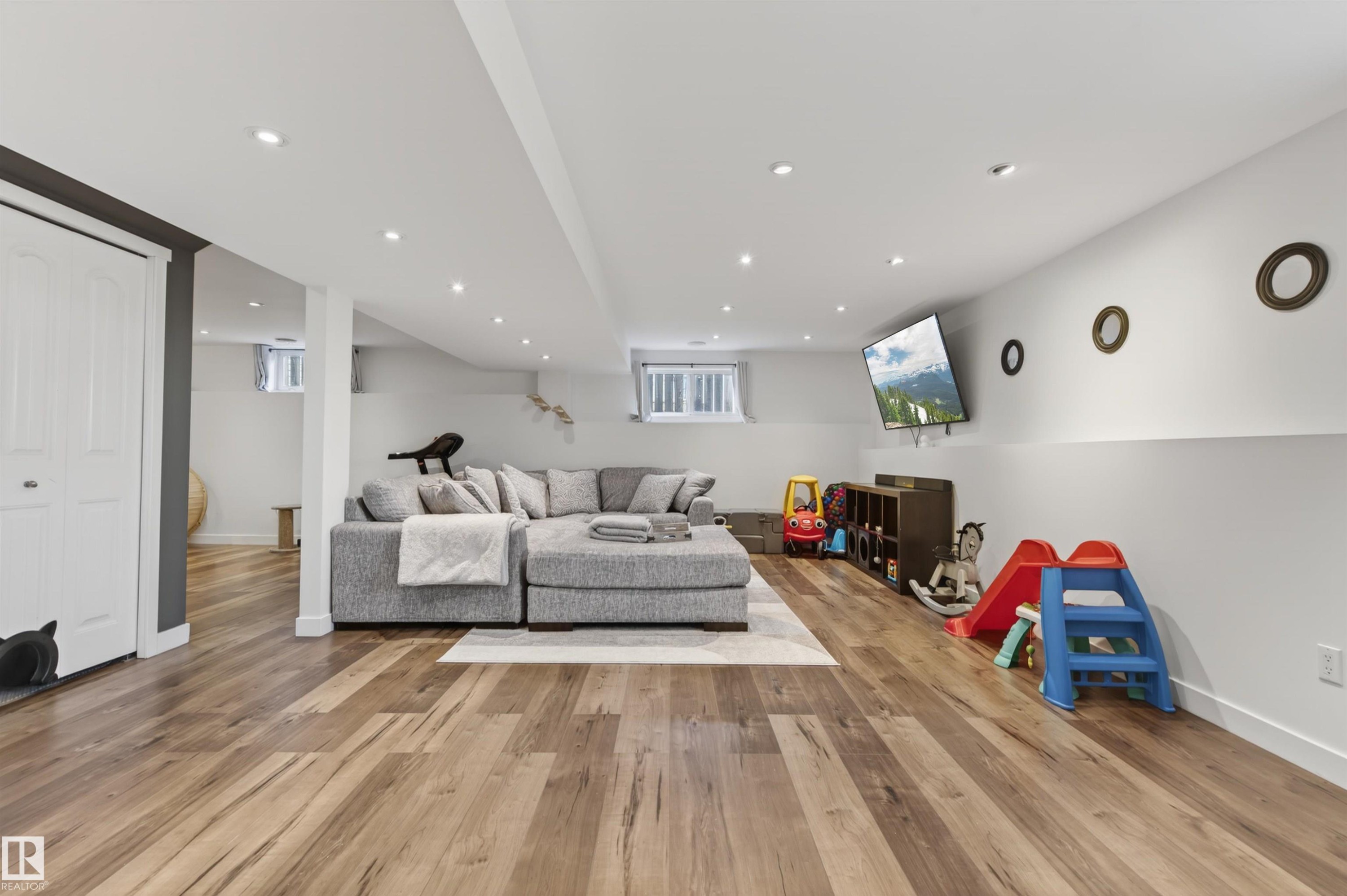 1506 15 Street, Cold Lake, AB - Indoor