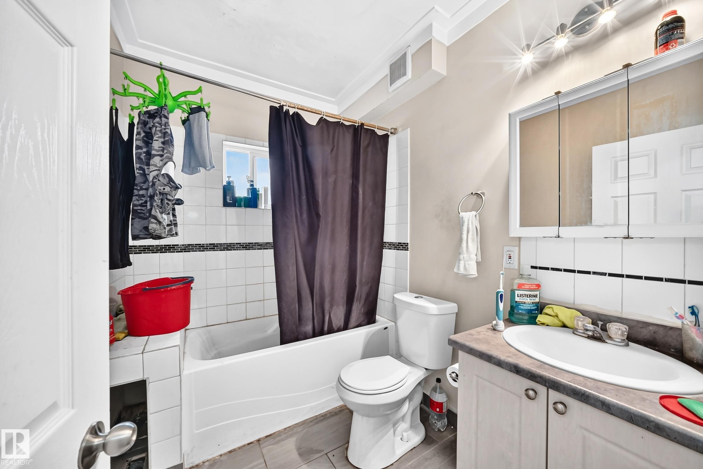 Additional content - 12627 71 Street Nw, Edmonton, AB