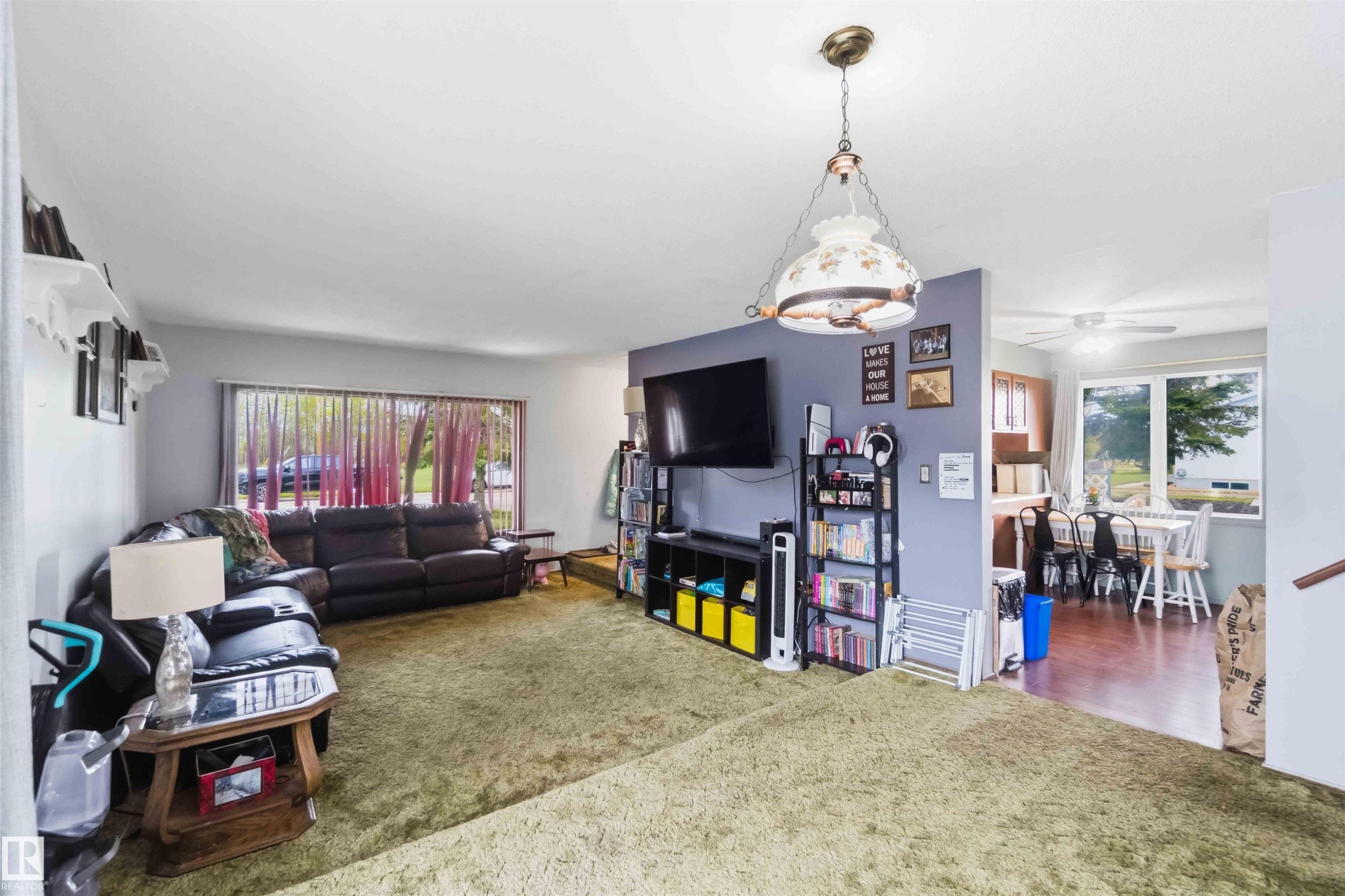 5437 49 Avenue, Andrew, AB - Indoor