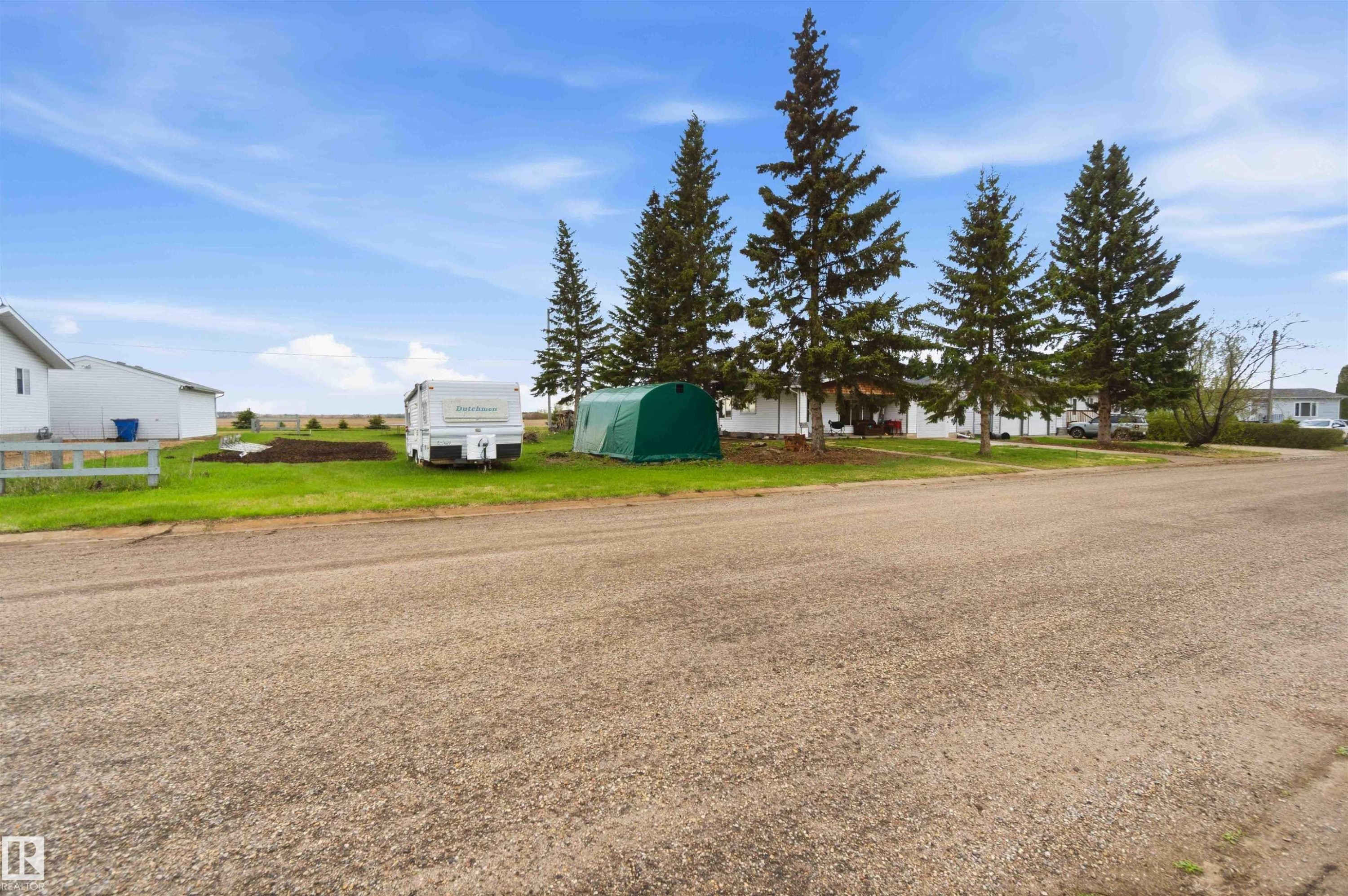 5437 49 Avenue, Andrew, AB - Outdoor