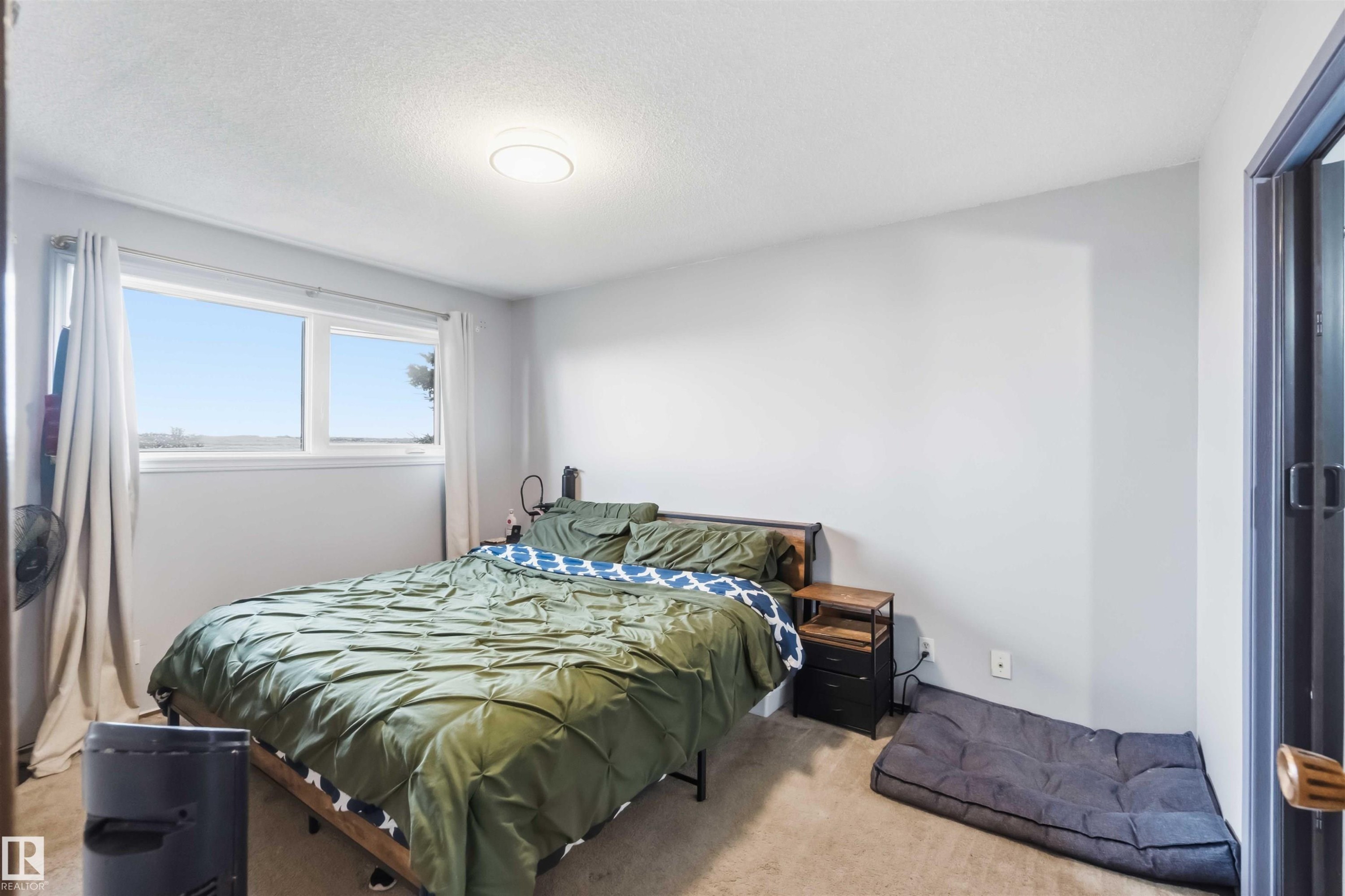 5437 49 Avenue, Andrew, AB - Indoor Photo Showing Bedroom