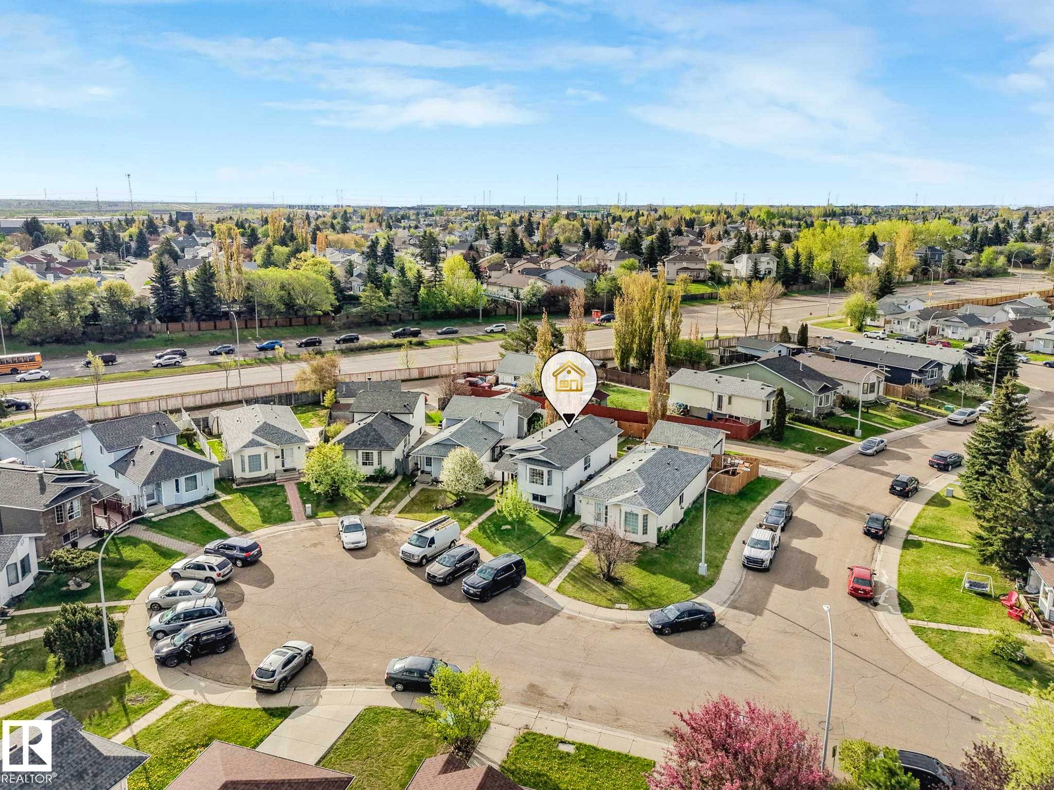 317 Kline Crescent, Edmonton, AB - Outdoor With View