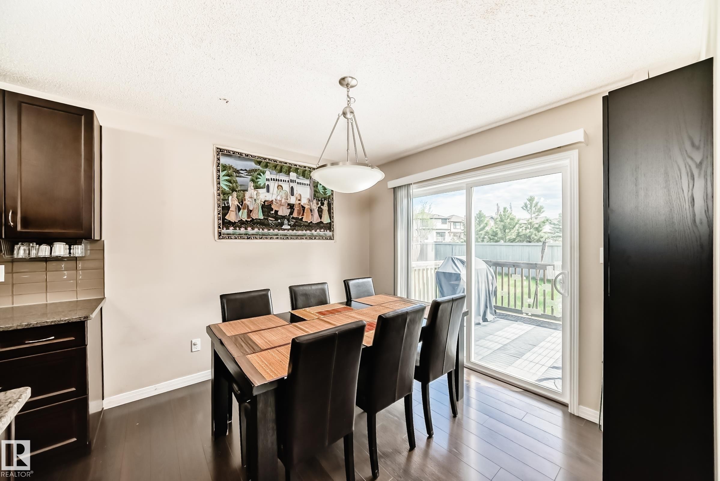 625 56 Street, Edmonton, AB - Indoor Photo Showing Dining Room