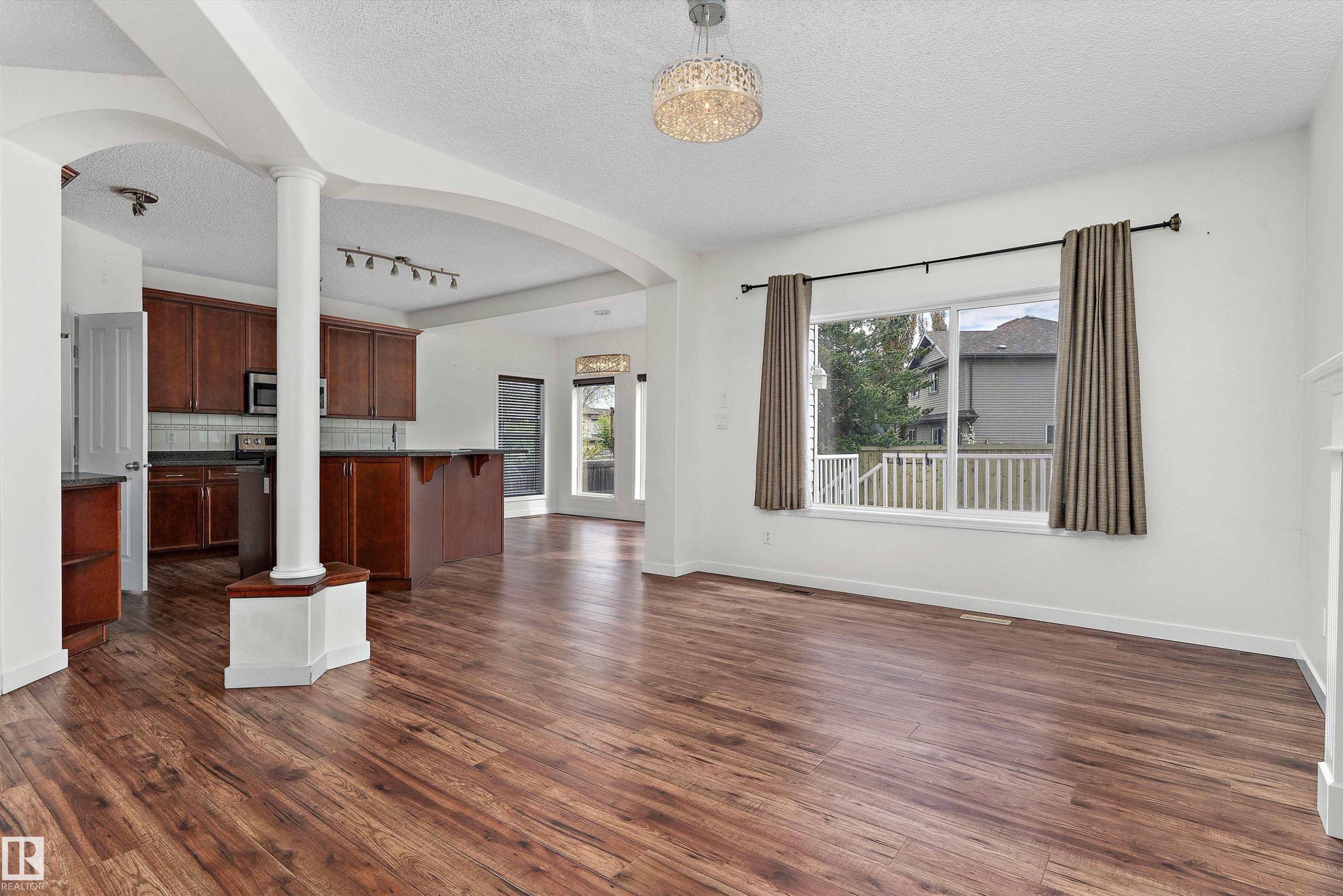 583 Leger Way, Edmonton, AB - Indoor