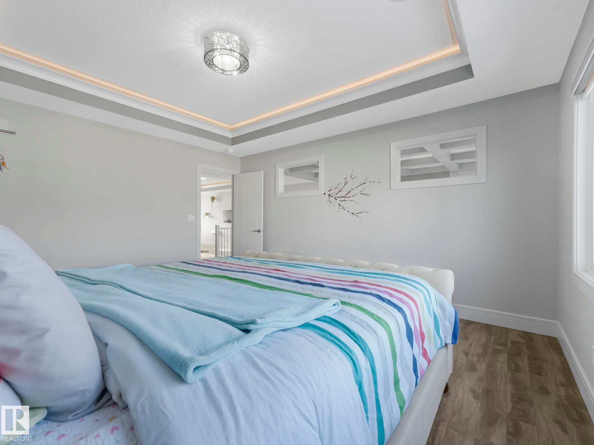 8641 Mayday Wynd, Edmonton, AB - Indoor Photo Showing Bedroom