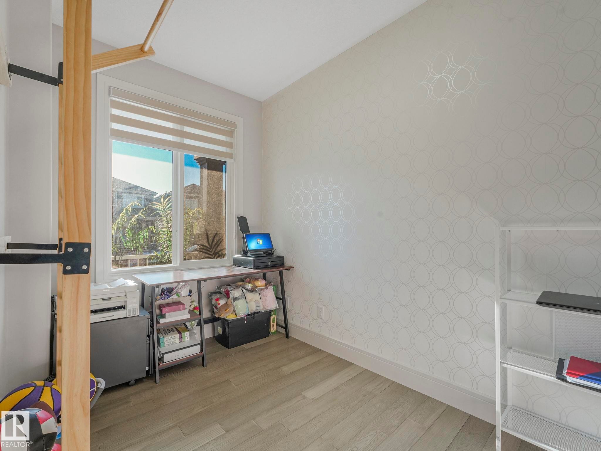 8641 Mayday Wynd, Edmonton, AB - Indoor Photo Showing Other Room