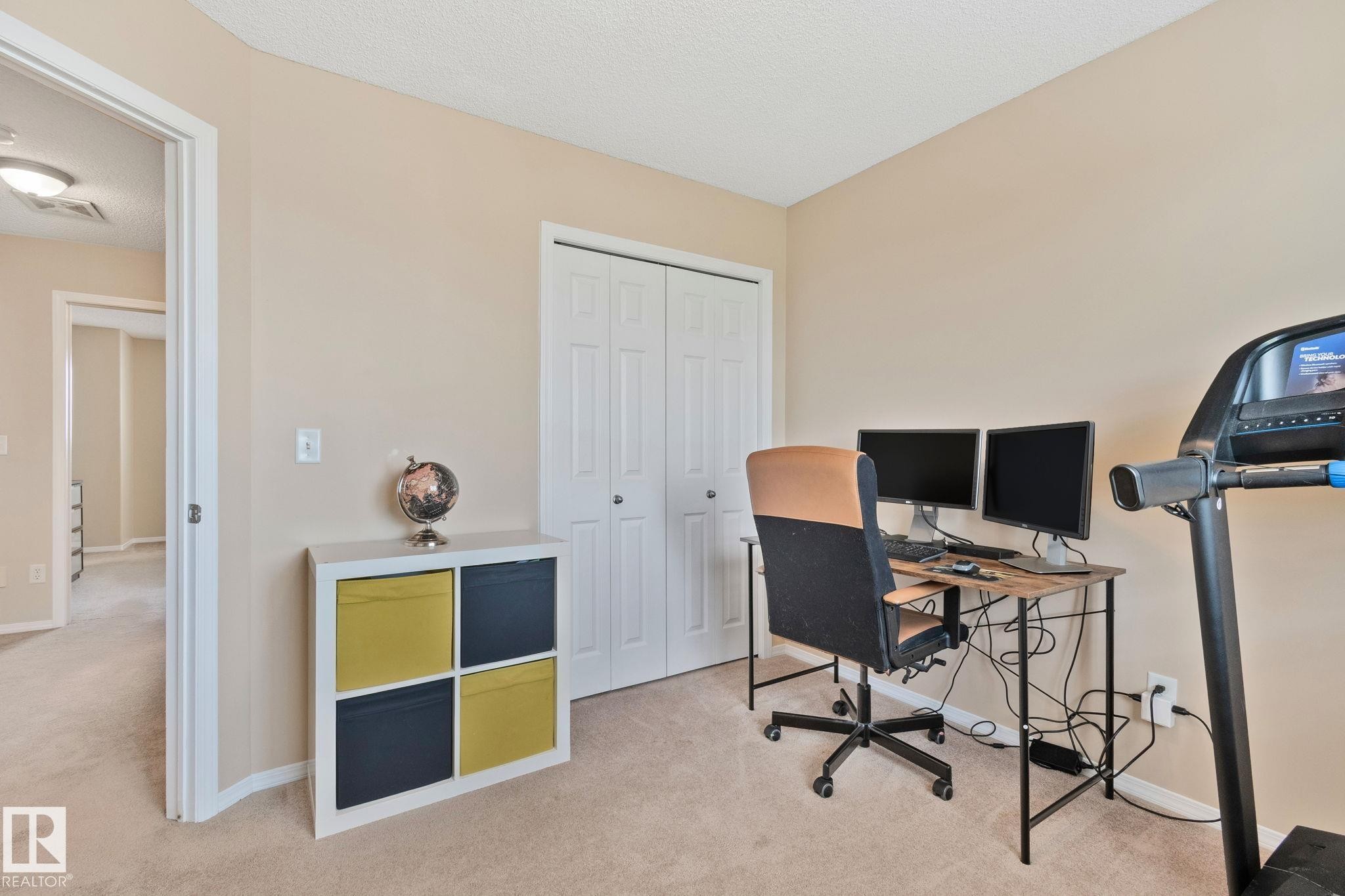 15608 44 Street, Edmonton, AB - Indoor Photo Showing Other Room