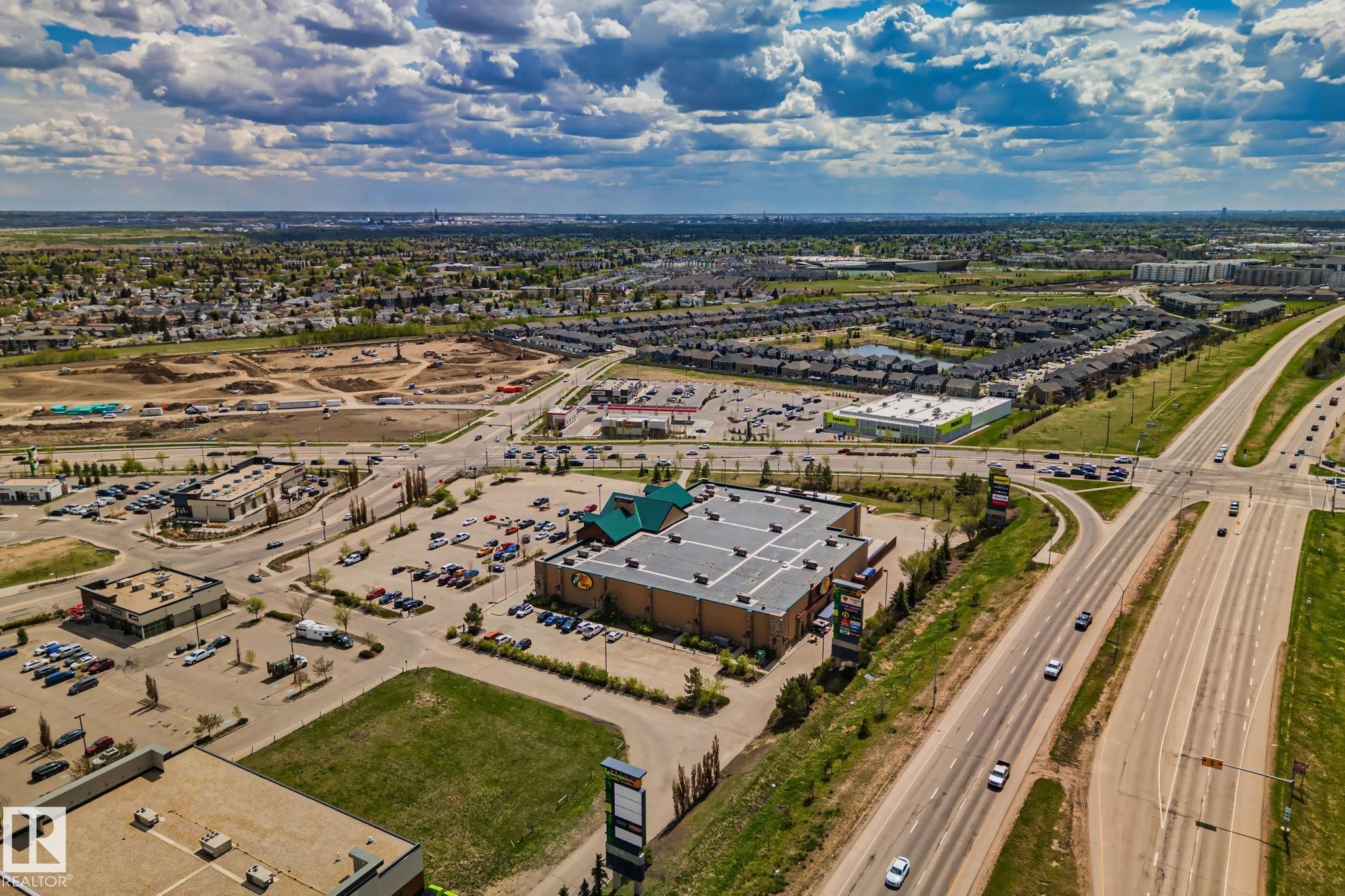15608 44 Street, Edmonton, AB - Outdoor With View