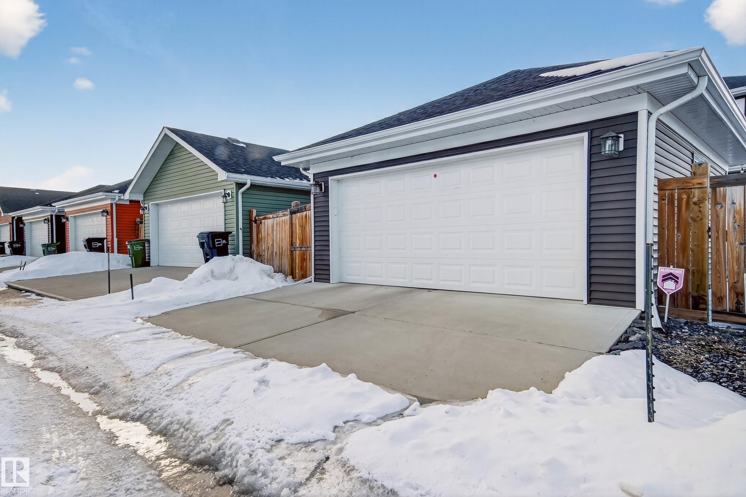 239 Ebbers Boulevard, Edmonton, AB - Outdoor