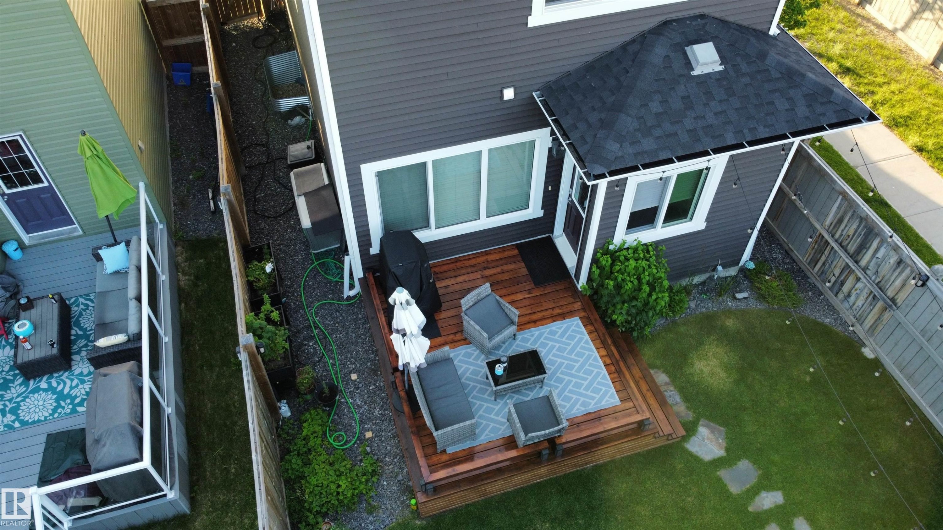 239 Ebbers Boulevard, Edmonton, AB - Outdoor With Exterior