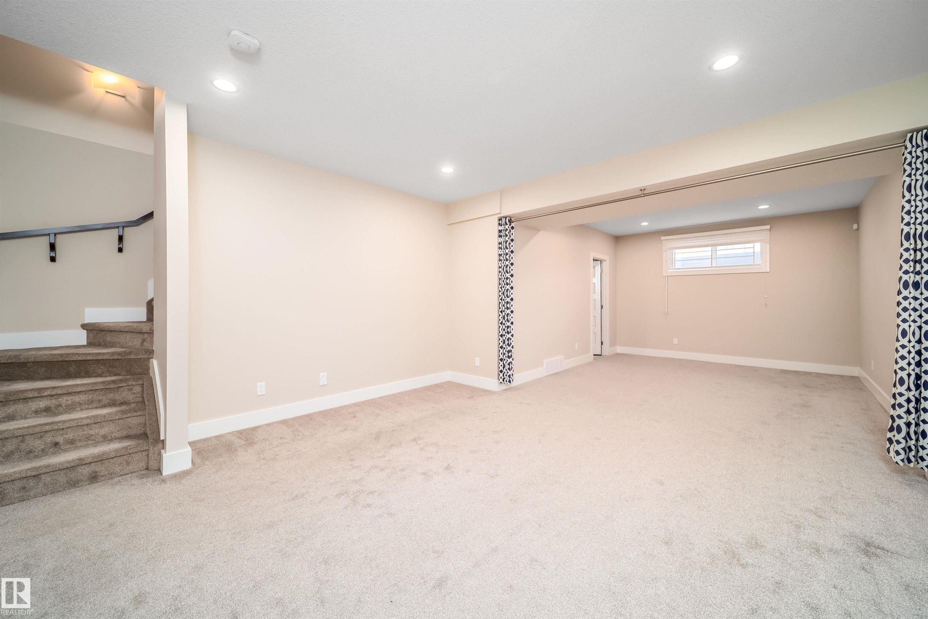 9527 75 Avenue, Edmonton, AB - Indoor Photo Showing Basement