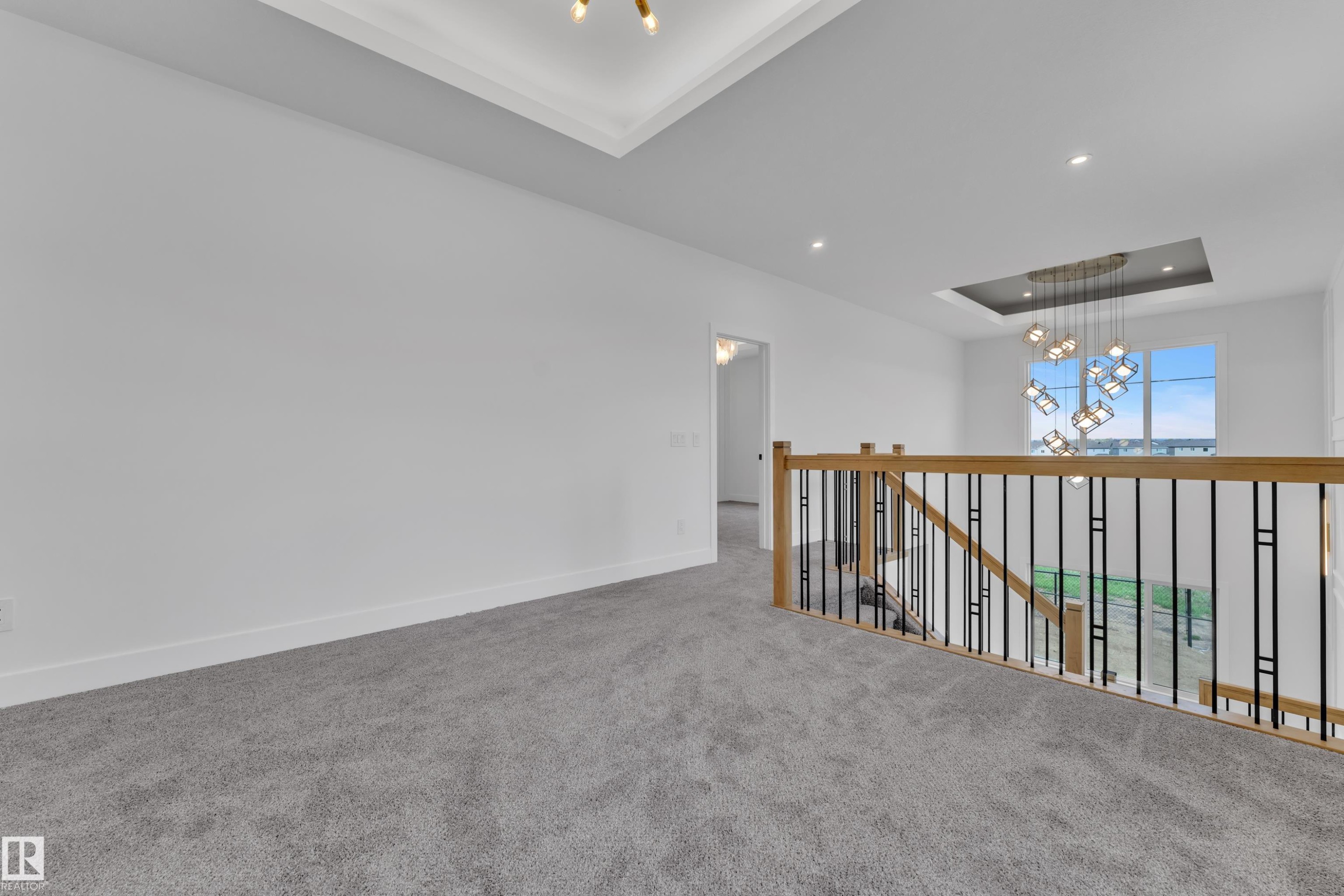 12 Cobblestone Gate, Spruce Grove, AB - Indoor Photo Showing Other Room