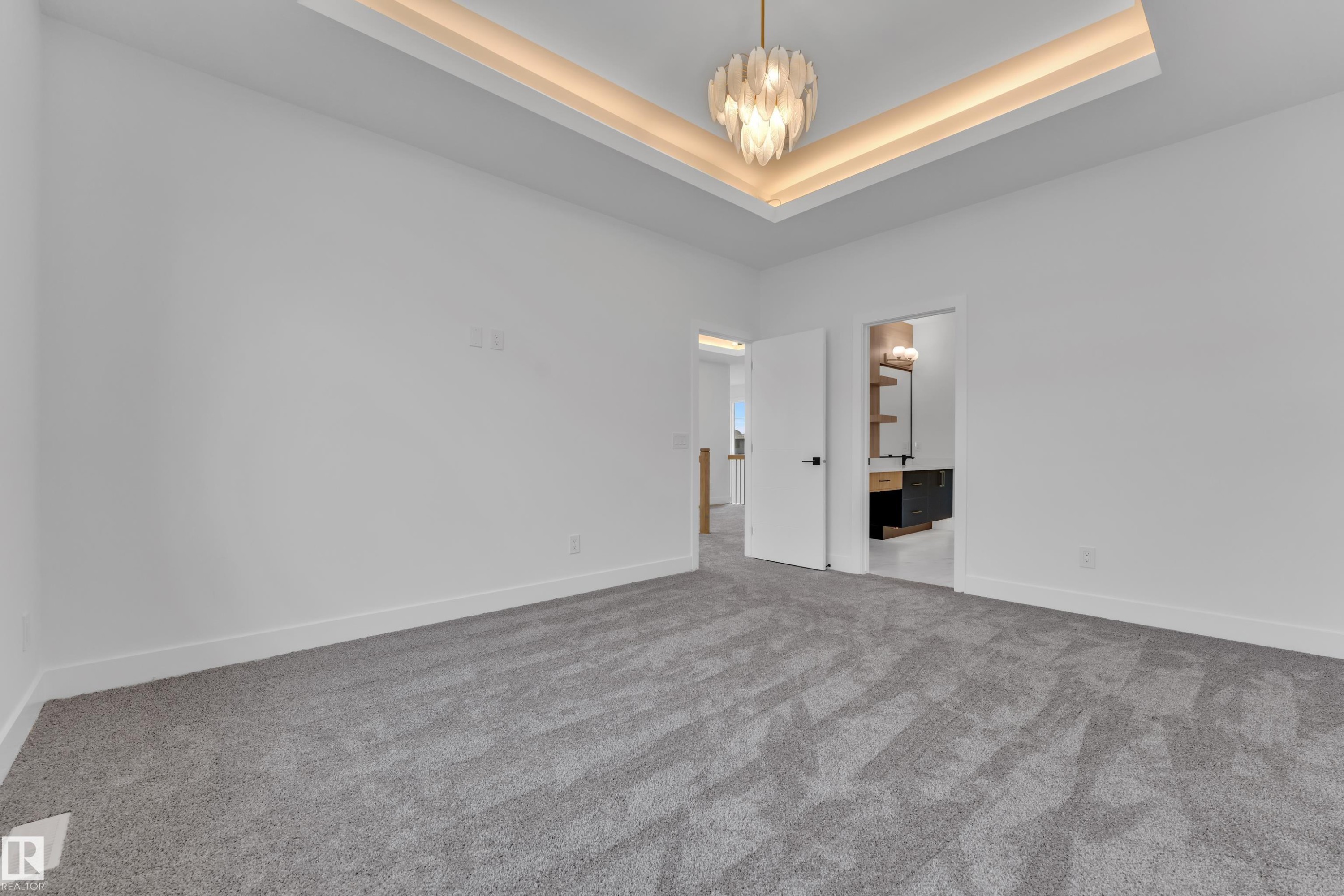 12 Cobblestone Gate, Spruce Grove, AB - Indoor Photo Showing Other Room