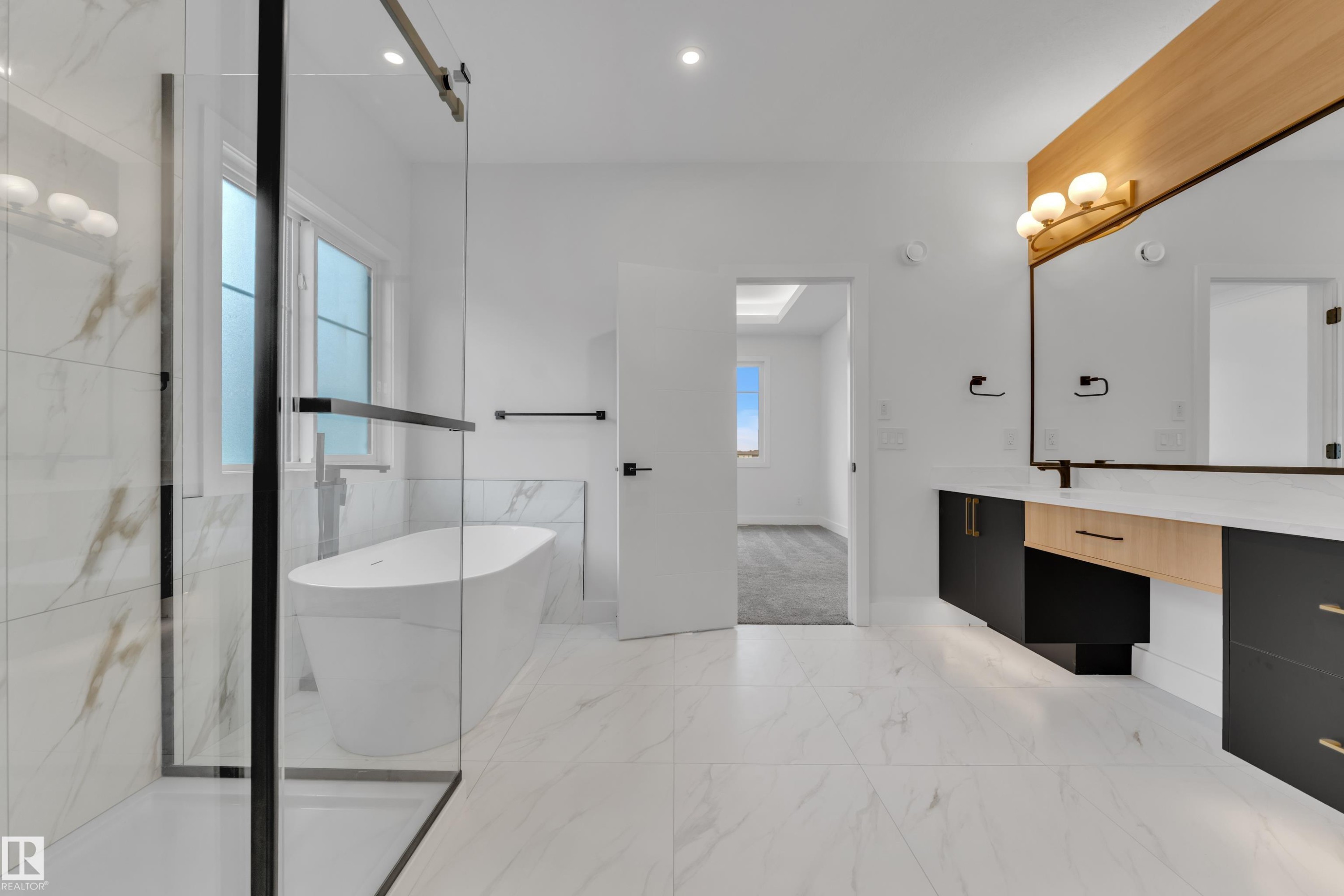 12 Cobblestone Gate, Spruce Grove, AB - Indoor Photo Showing Other Room