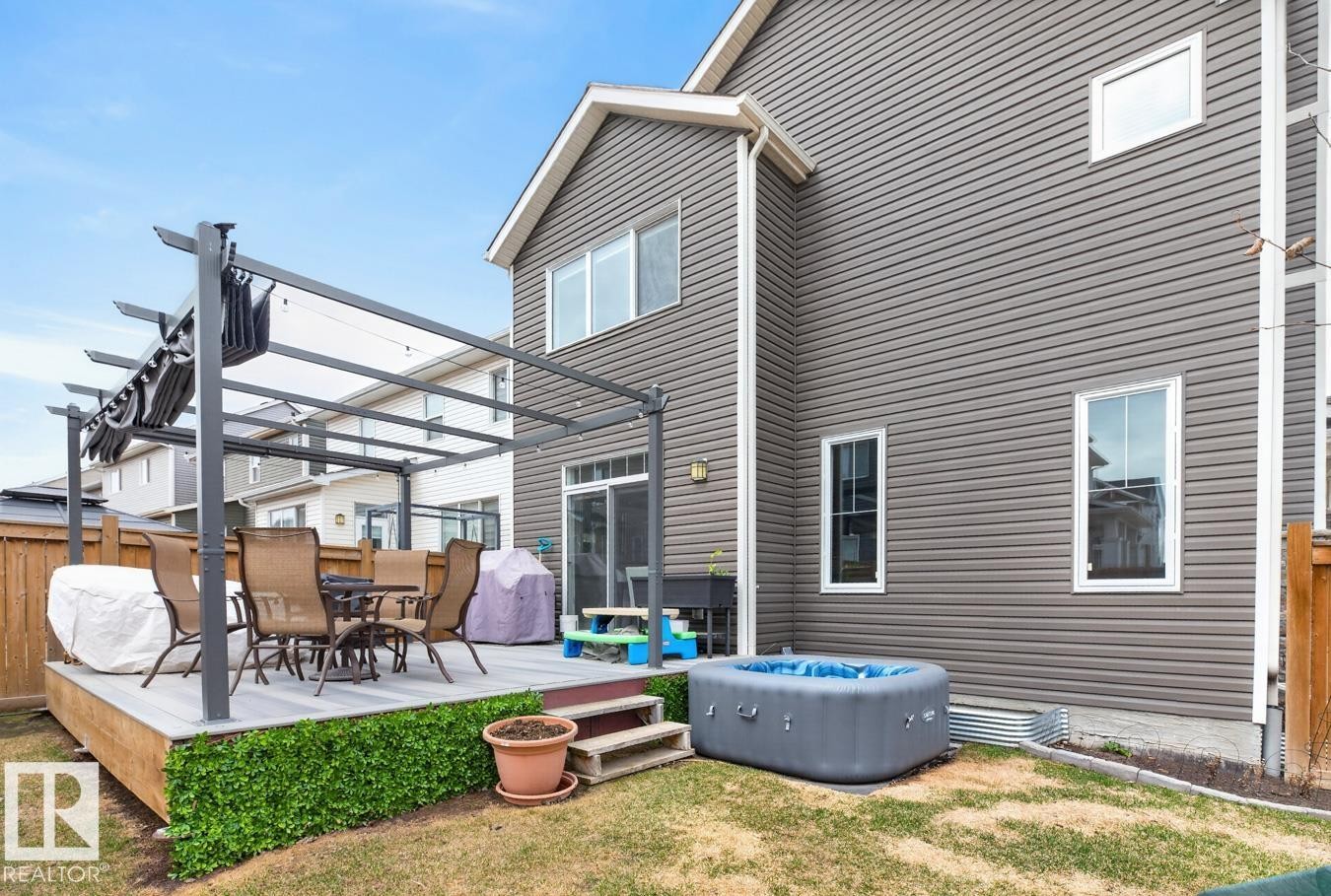 Fully fenced South East Facing backyard featuring Composite Deck - 20023 17A Avenue, Edmonton, AB - Outdoor With Deck Patio Veranda