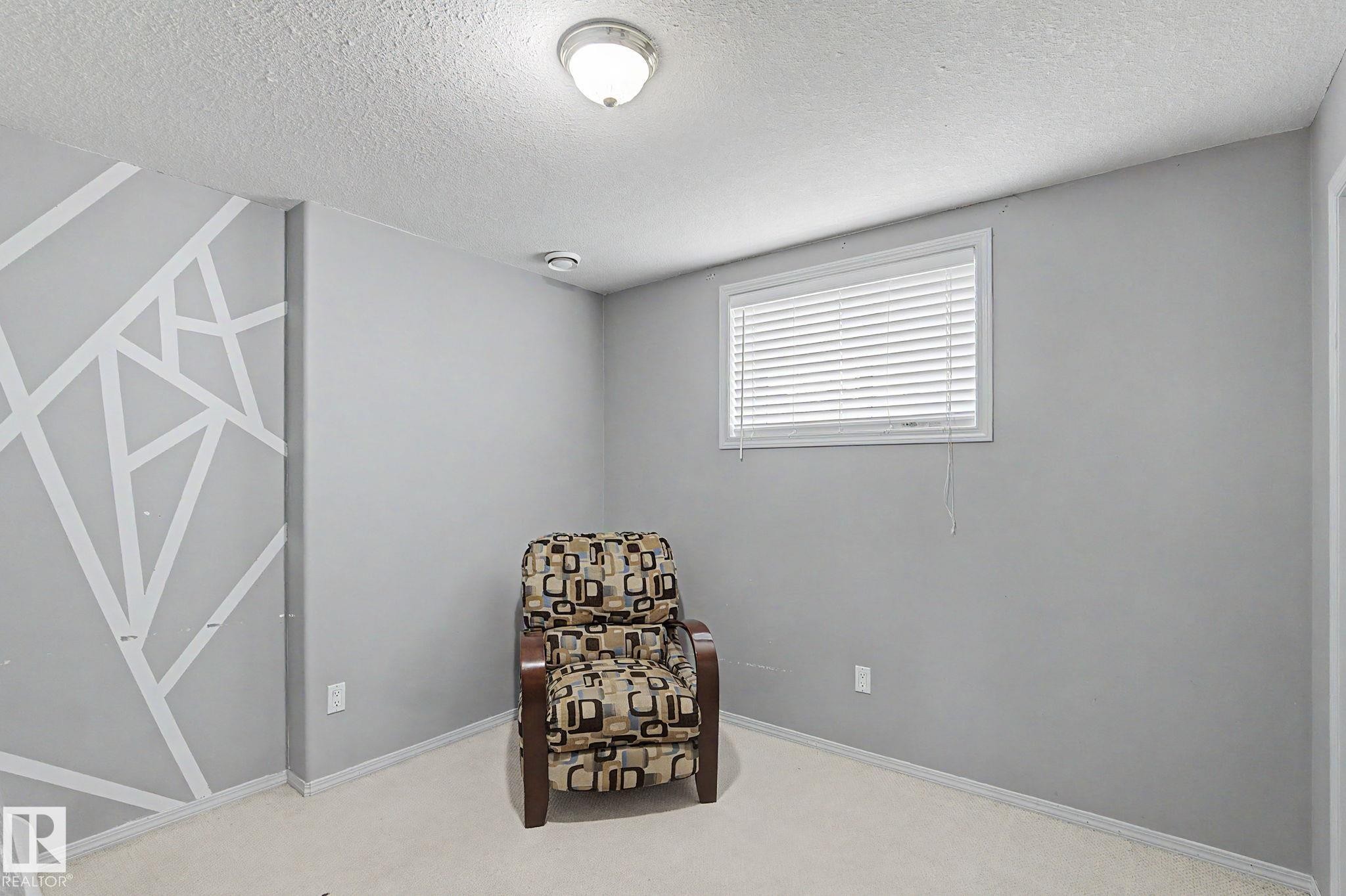 7565 165A Avenue, Edmonton, AB - Indoor Photo Showing Gym Room