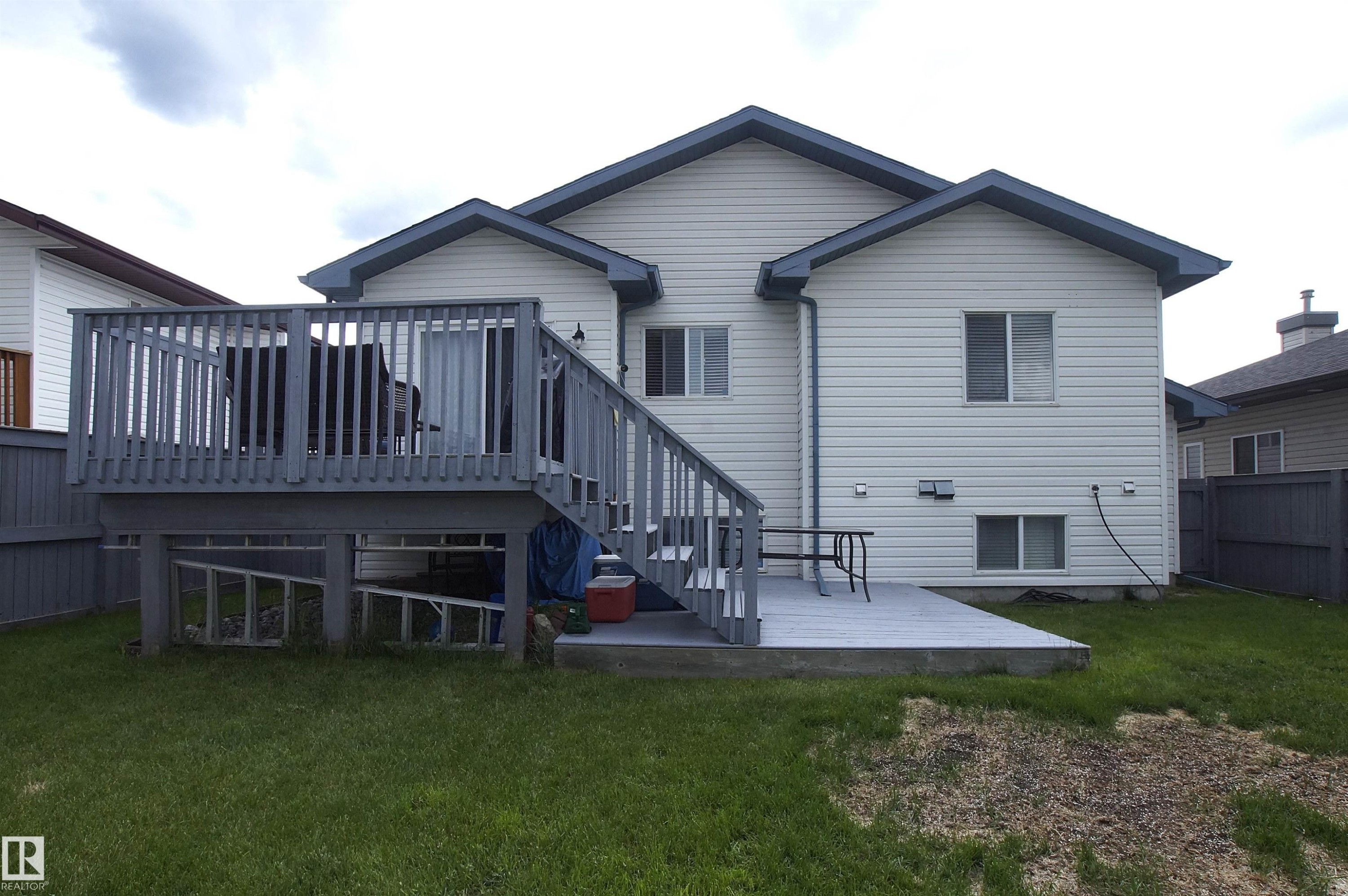 7565 165A Avenue, Edmonton, AB - Outdoor
