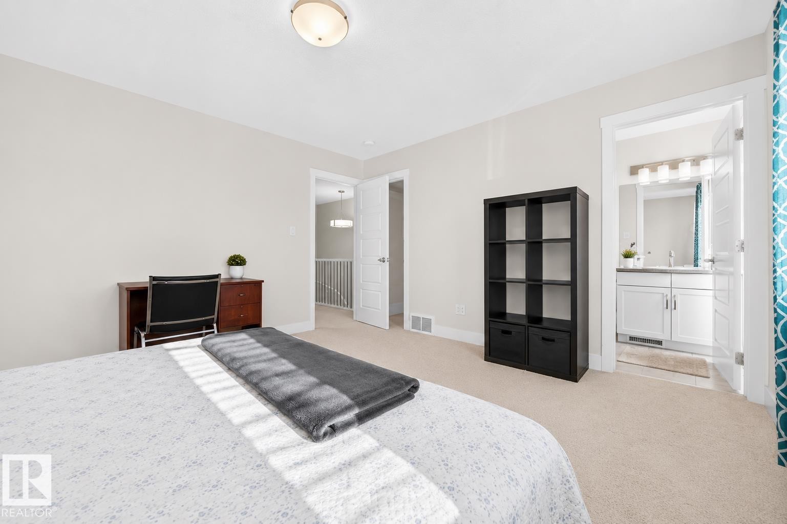 1544 21 Street, Edmonton, AB
