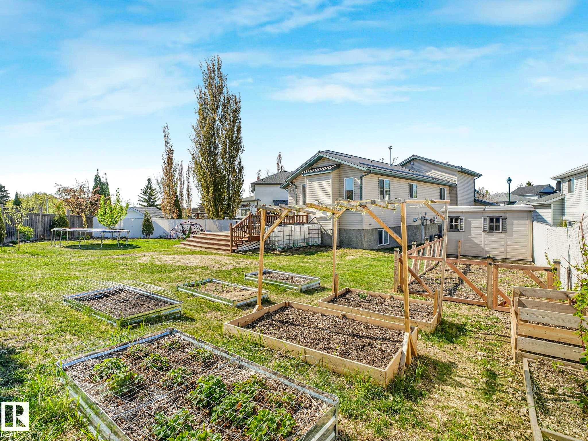 3608 130 Avenue, Edmonton, AB - Outdoor