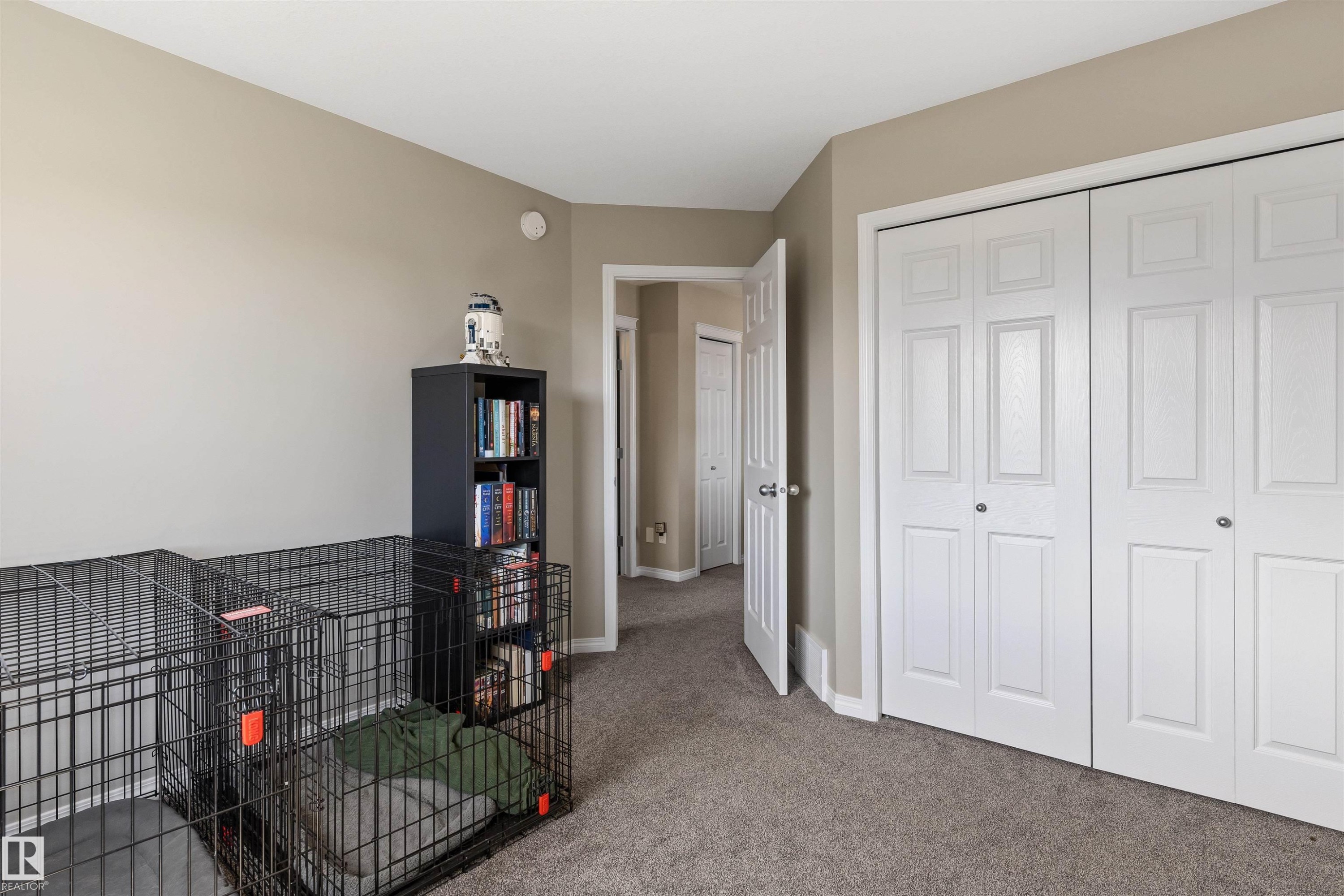 12827 207 Street, Edmonton, AB - Indoor