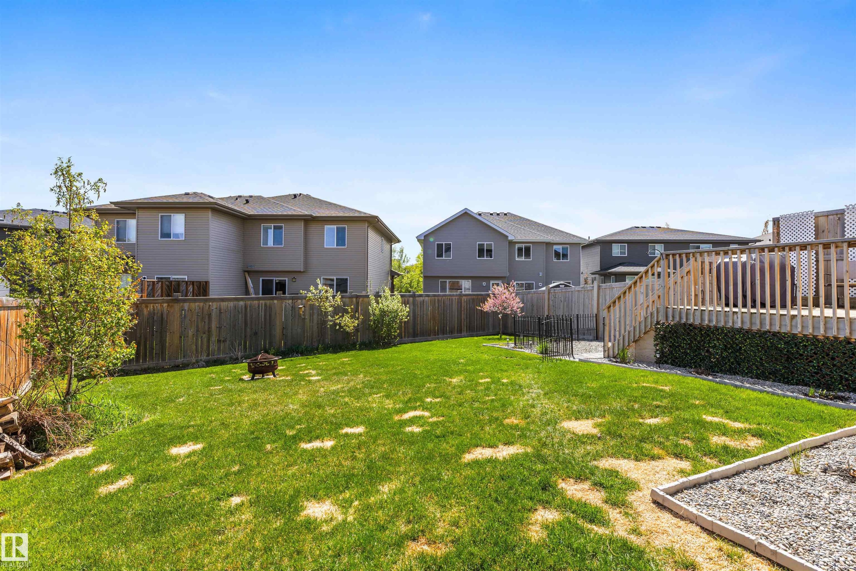 12827 207 Street, Edmonton, AB - Outdoor With Backyard