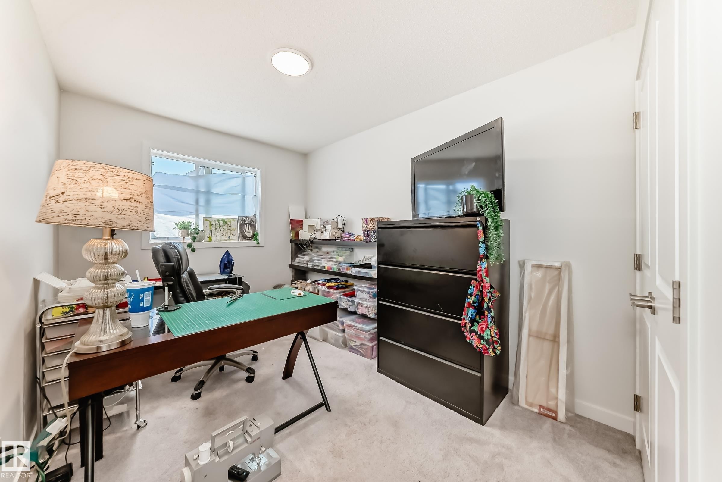 5165 Edgemont Boulevard, Edmonton, AB - Indoor Photo Showing Office